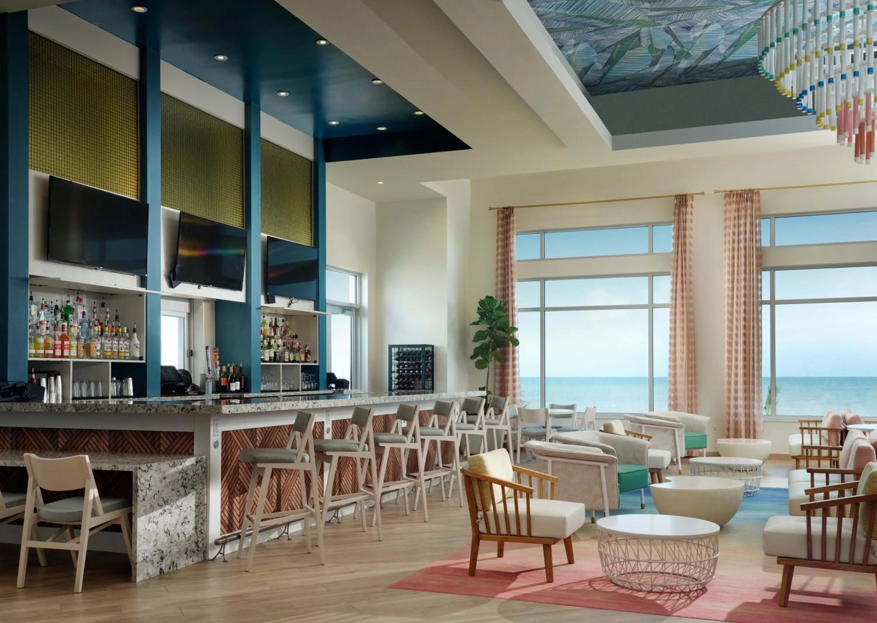 Lounge or bar in DoubleTree Resort by Hilton Myrtle Beach Oceanfront
