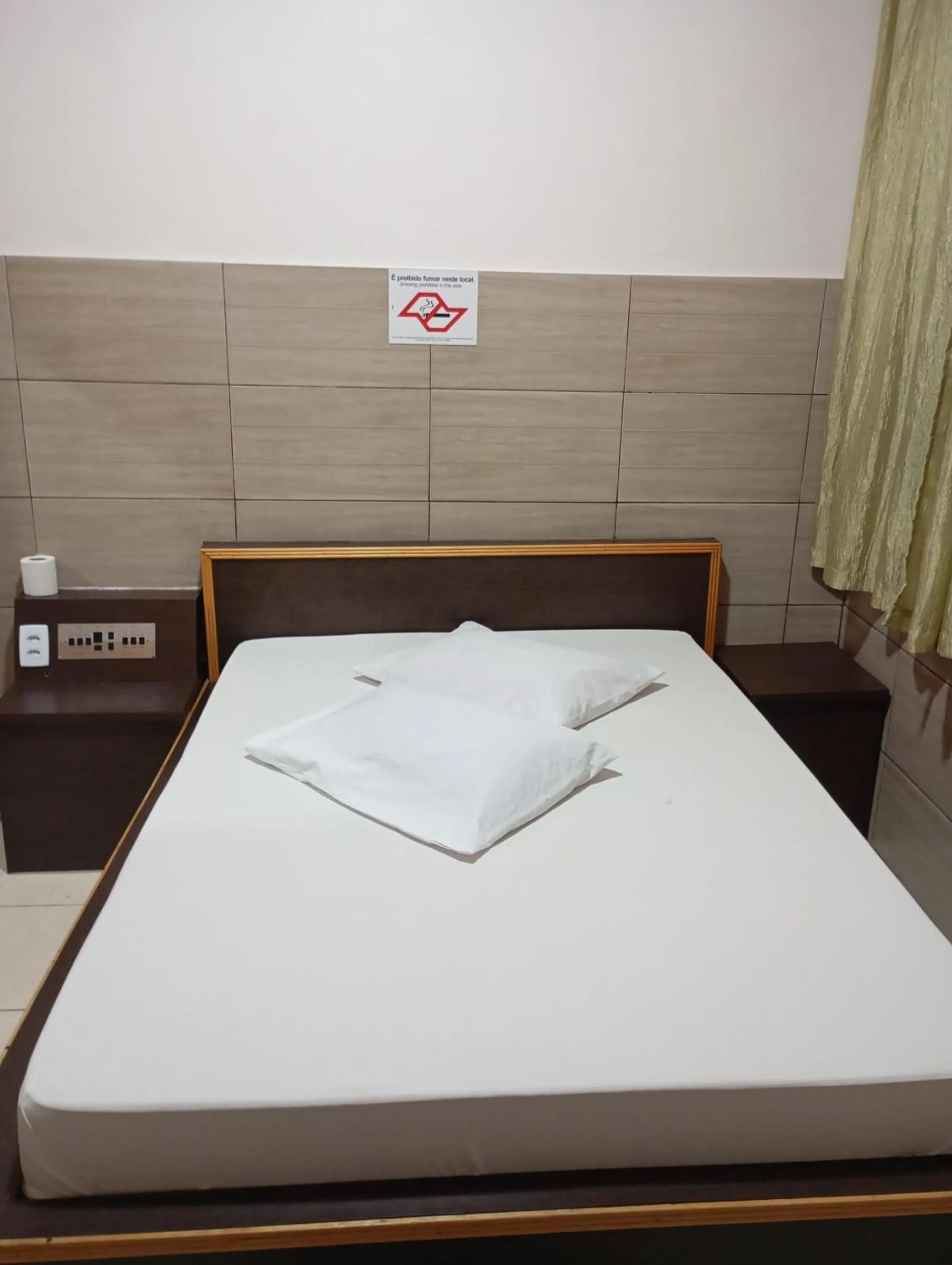 Bed in Hotel bom retiro