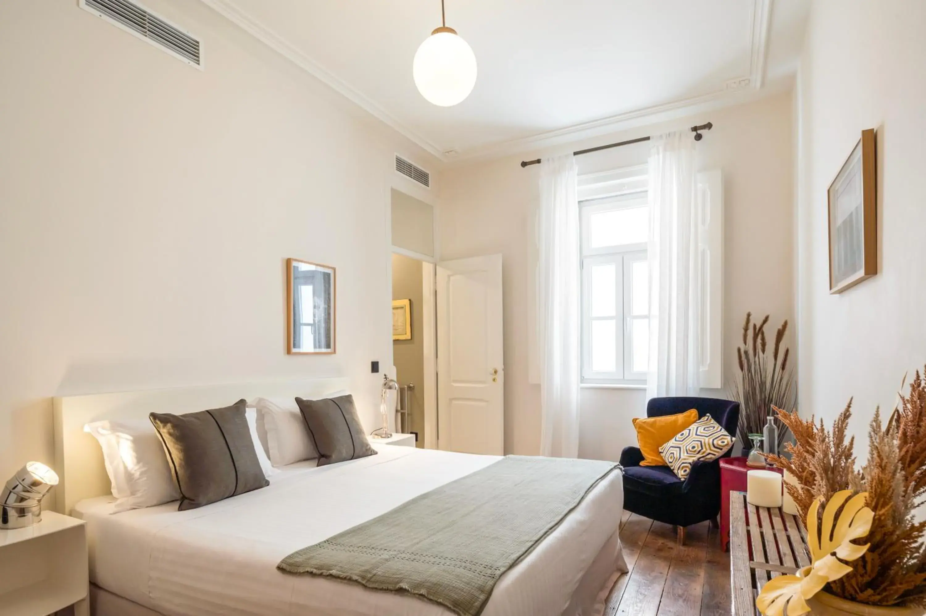 Standard Double or Twin Room in Casa das Janelas com Vista Standard Double or Twin Room in Casa das Janelas com Vista