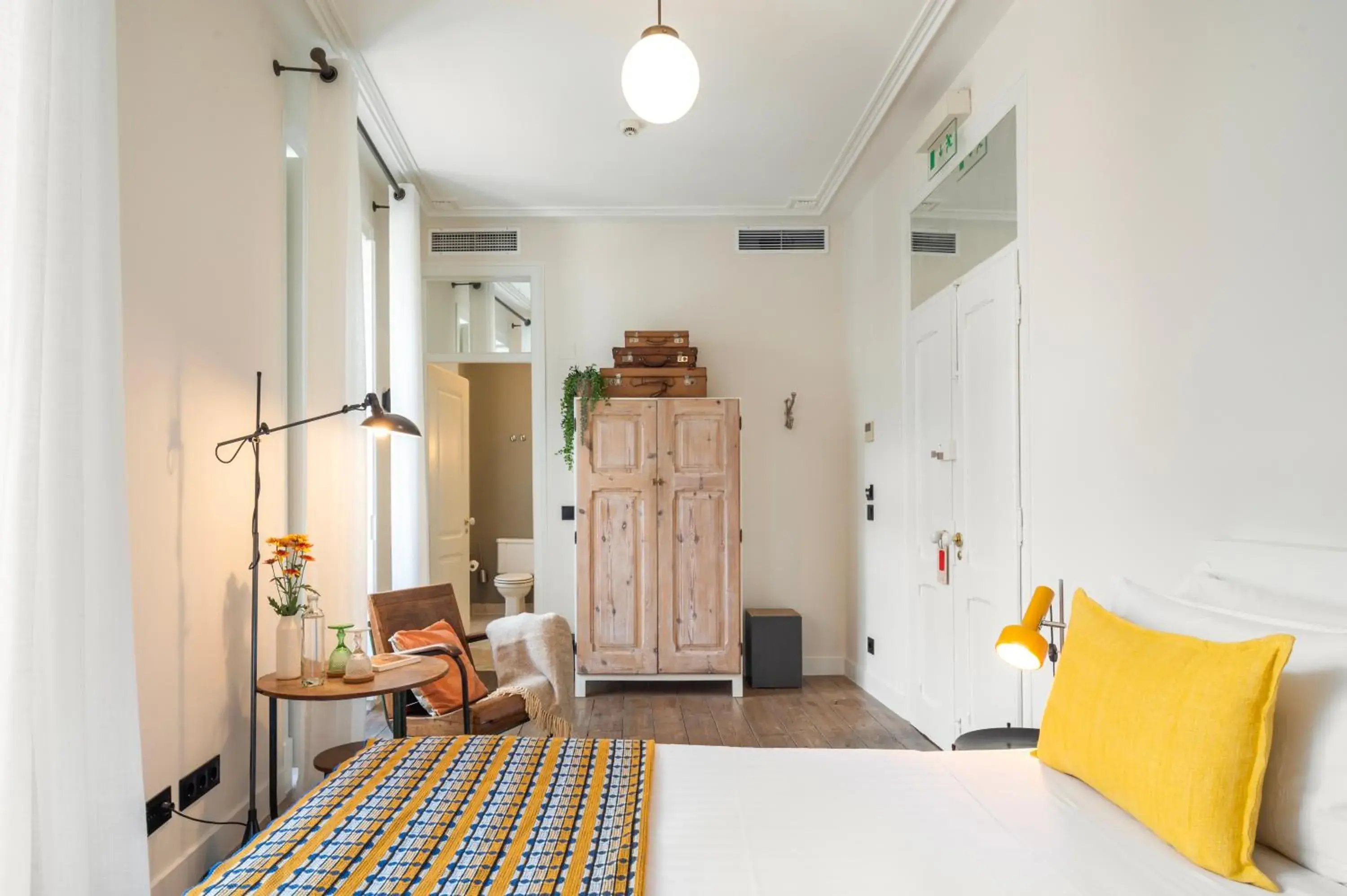 Superior Double or Twin Room in Casa das Janelas com Vista Superior Double or Twin Room in Casa das Janelas com Vista