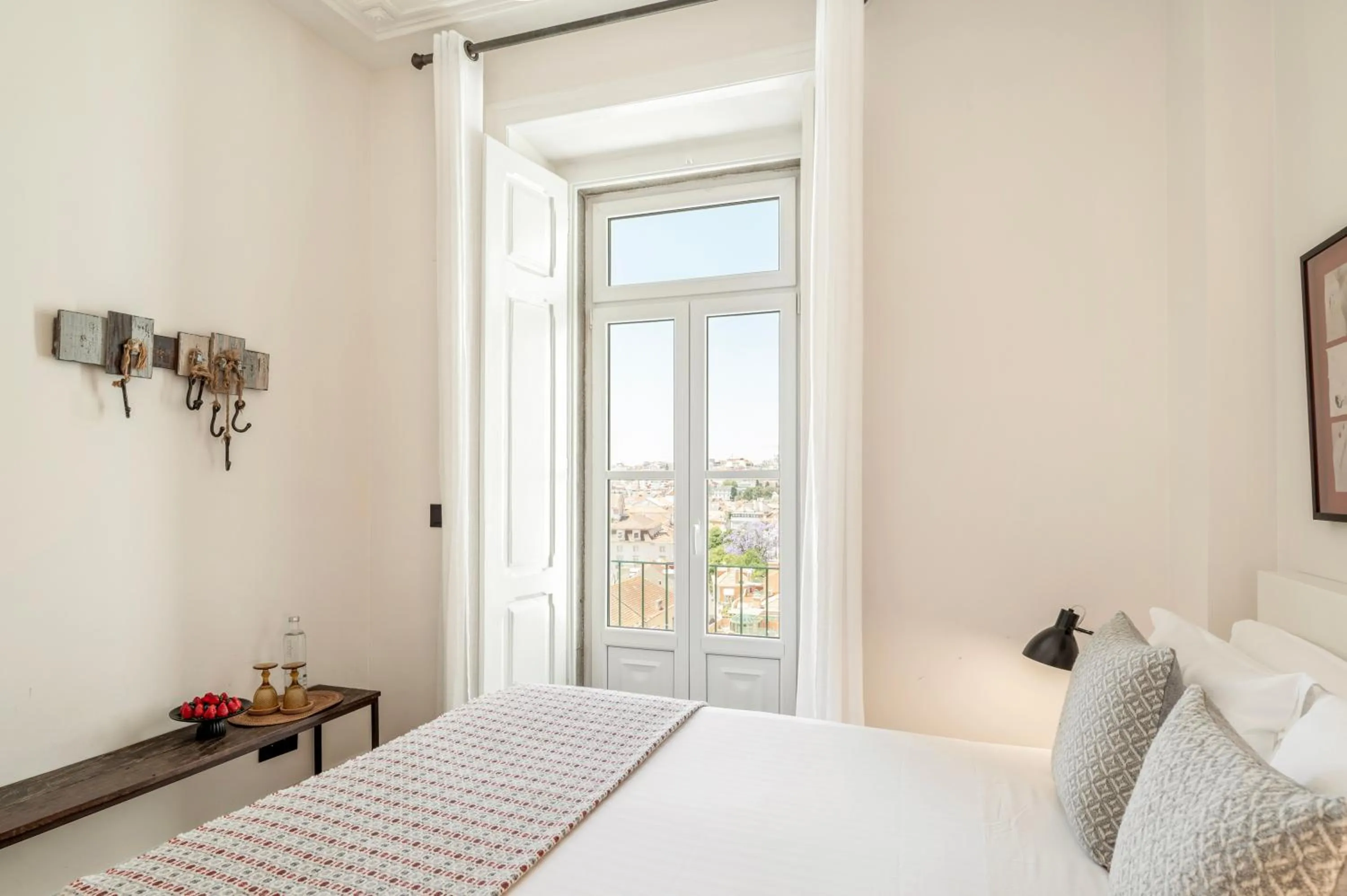 Decorative detail, Bed in Casa das Janelas com Vista