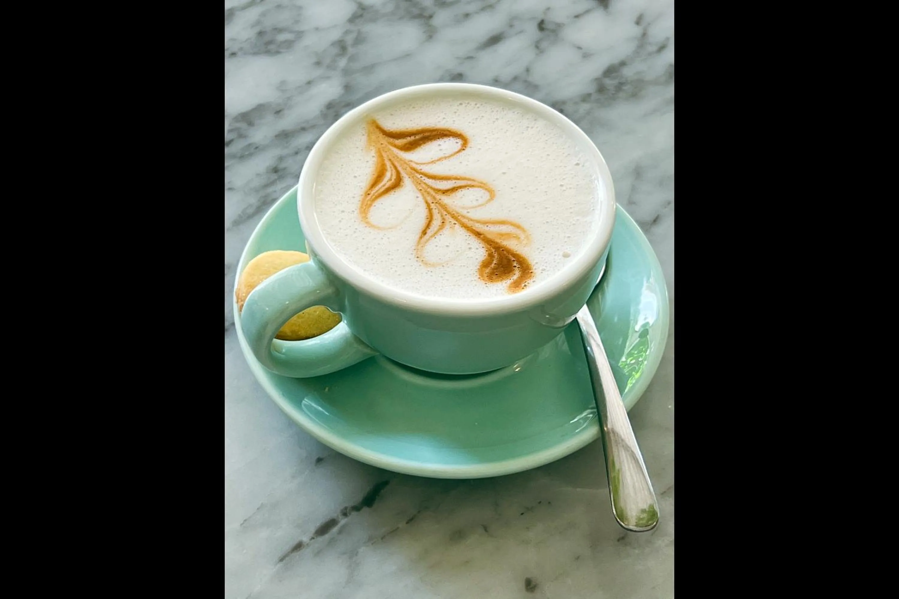 Restaurant/places to eat in Rascals Hotel - Adults Only