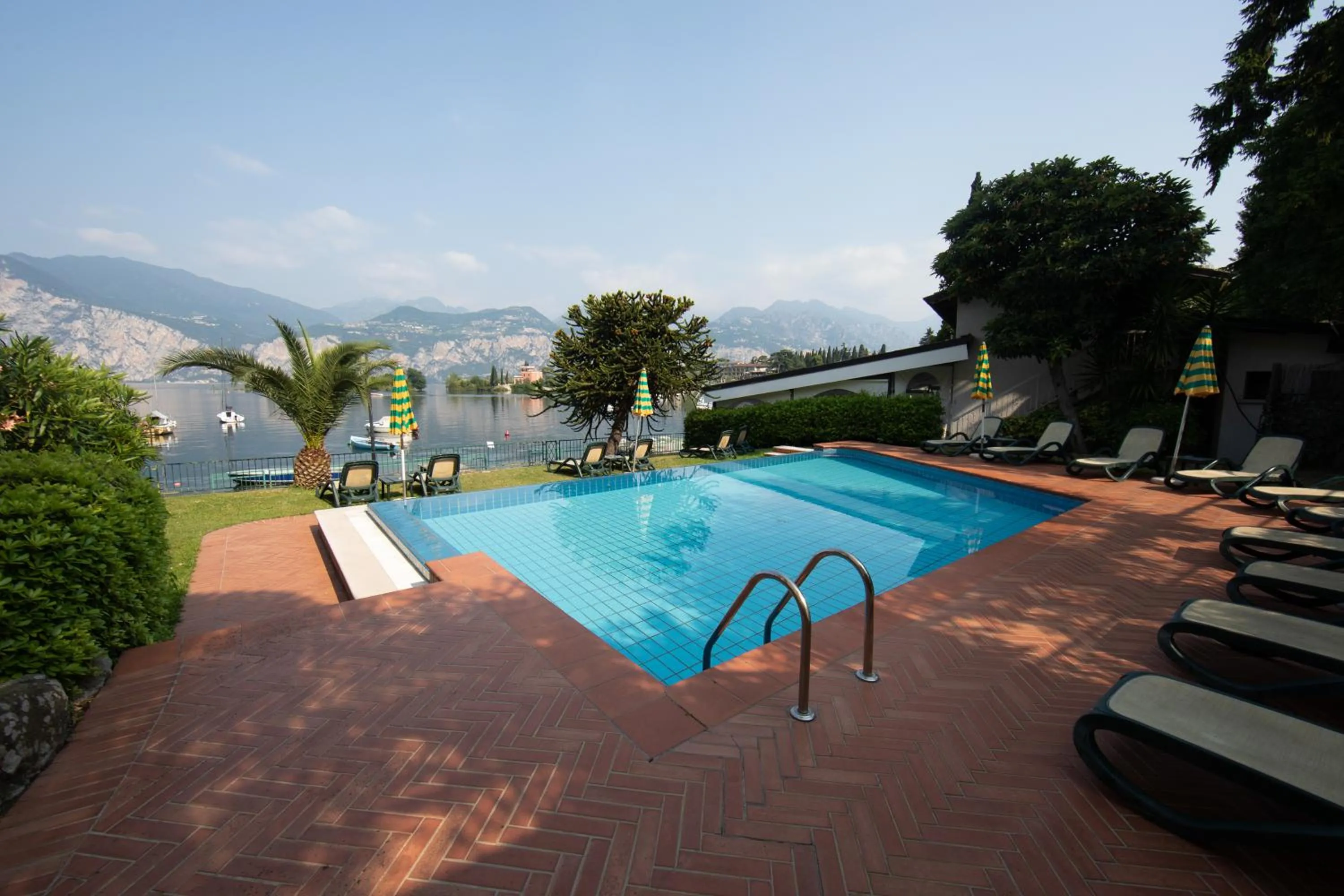 Swimming pool in Residence Sporting