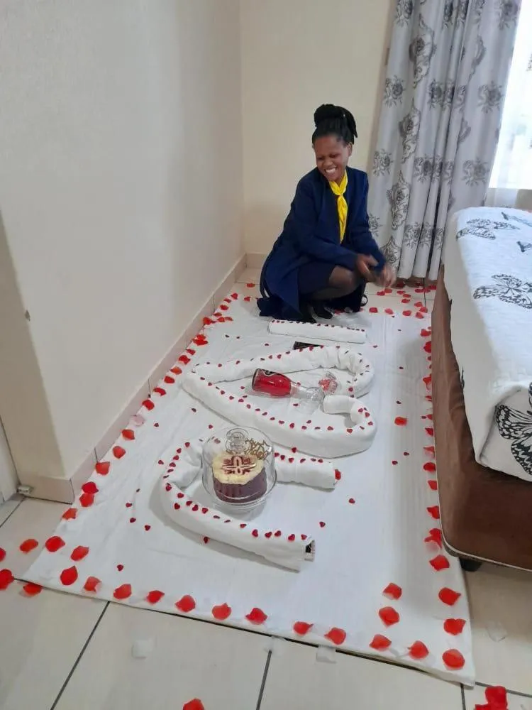 Staff, Bed in Ecotel OR Tambo Airport