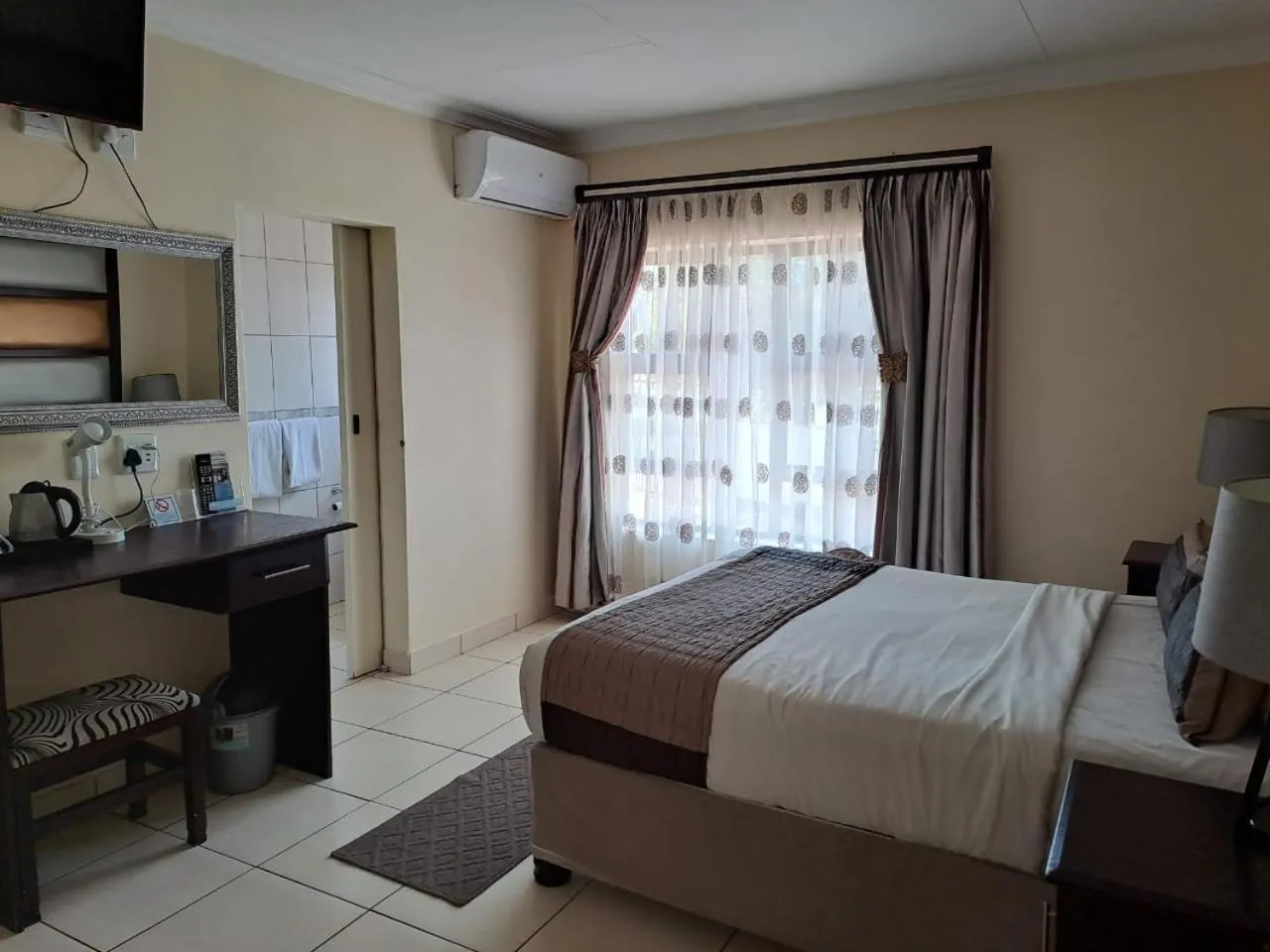 Bed in Ecotel OR Tambo Airport