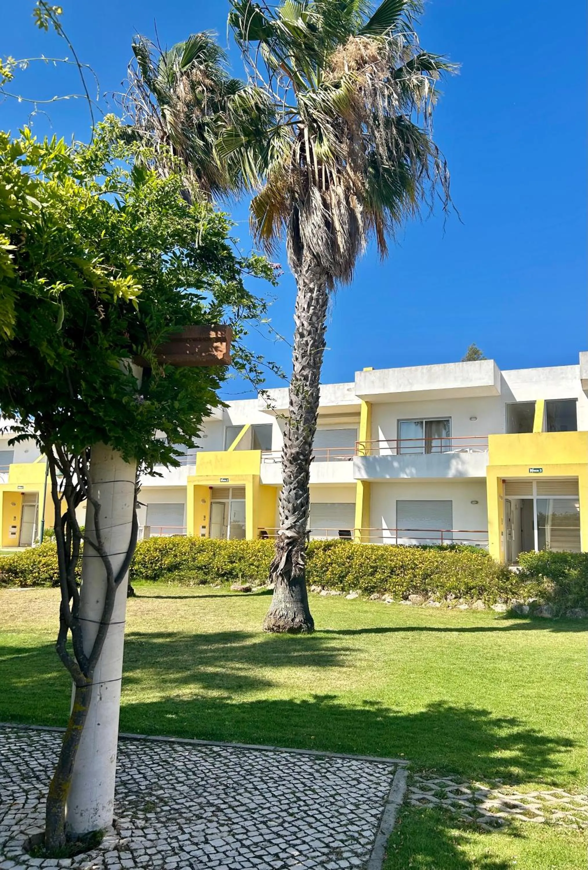 Apartamentos Santa Teresinha