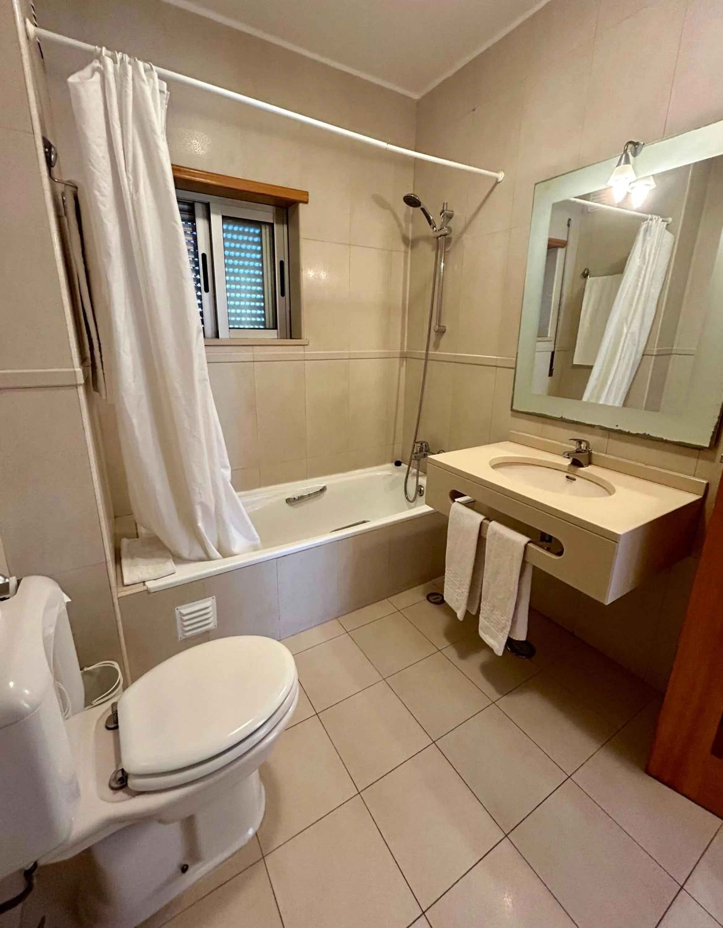 Apartamentos Santa Teresinha