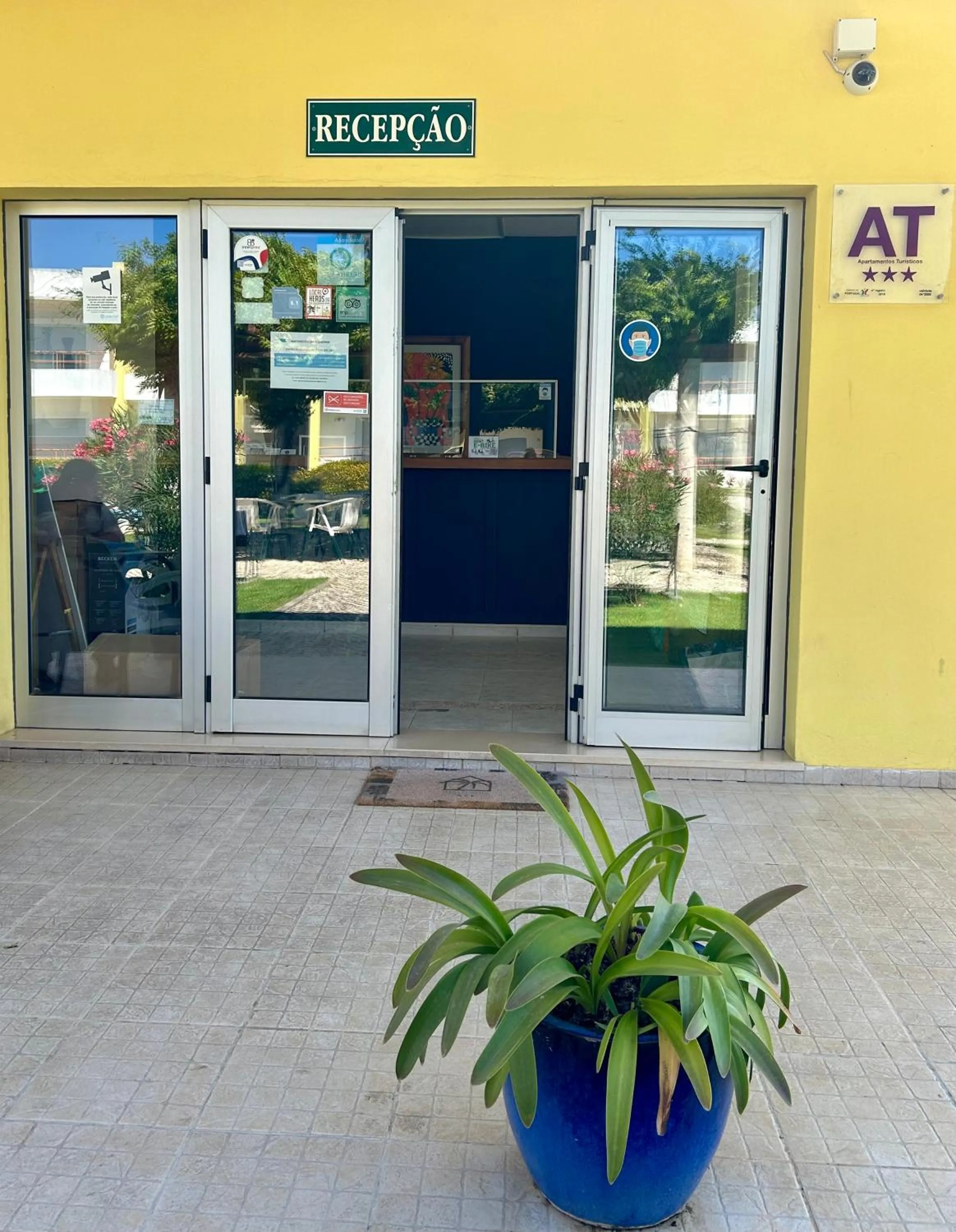 Apartamentos Santa Teresinha