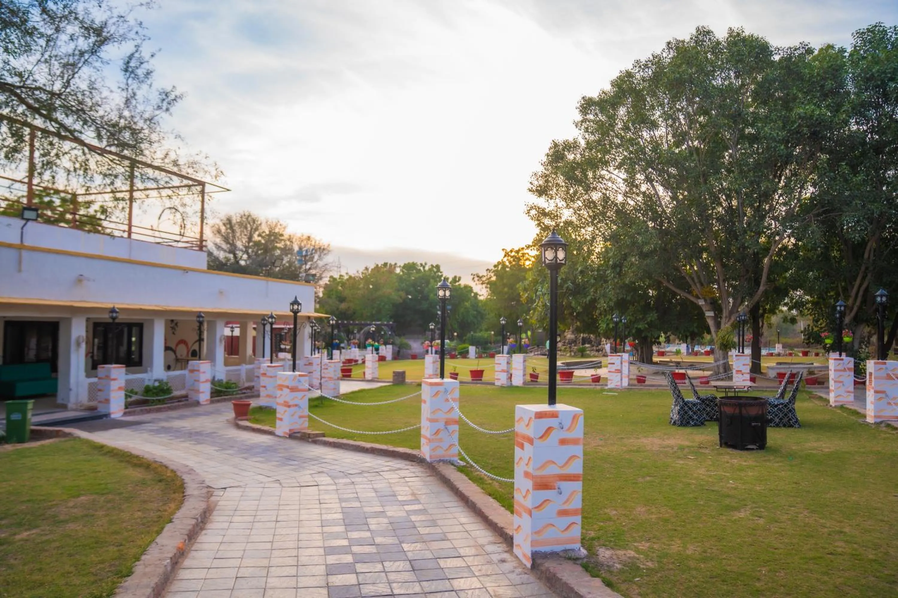 Thar Exotica Hotel & Resorts In Bikaner