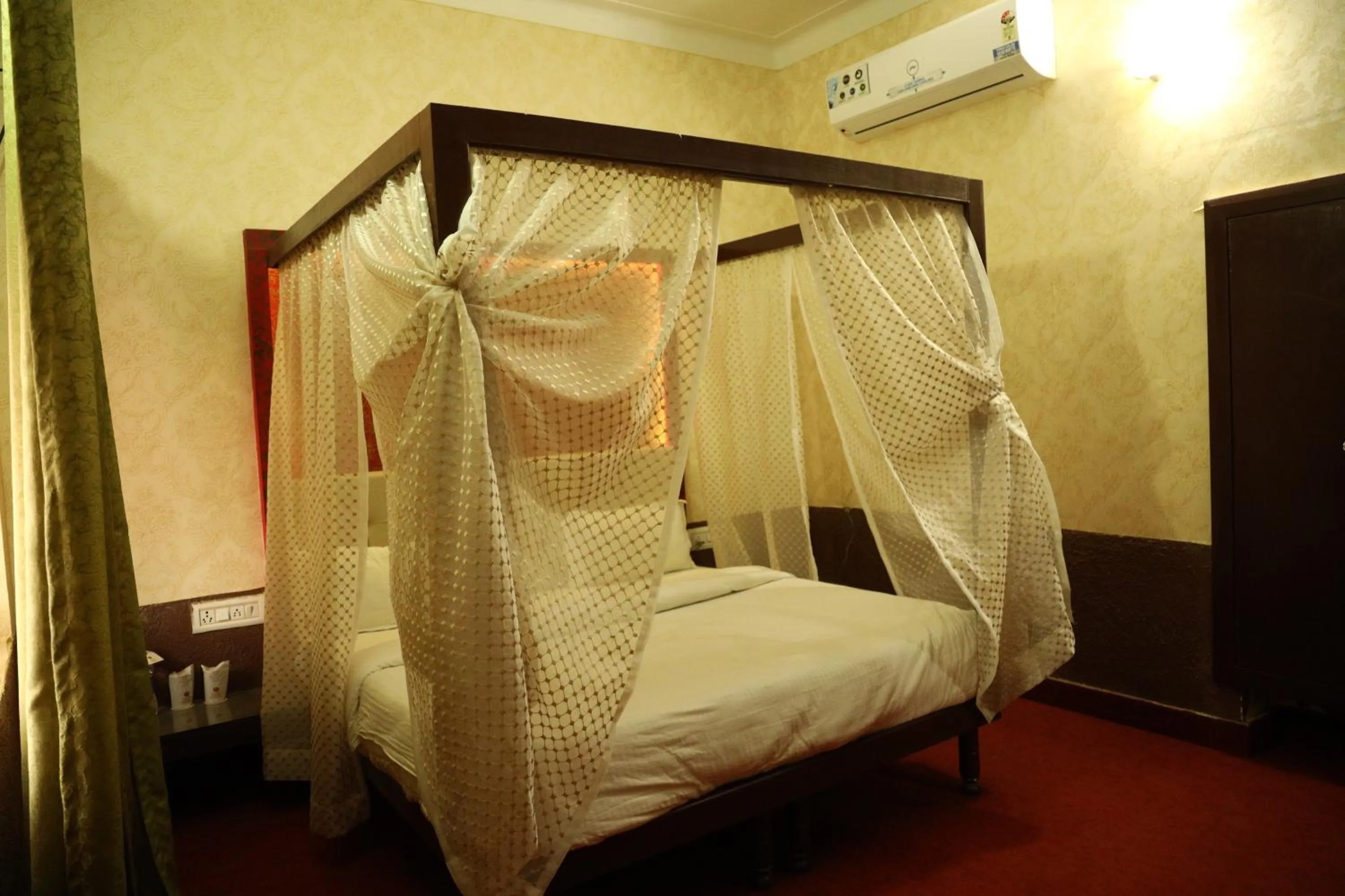 Bed in Thar Exotica Hotel & Resorts In Bikaner
