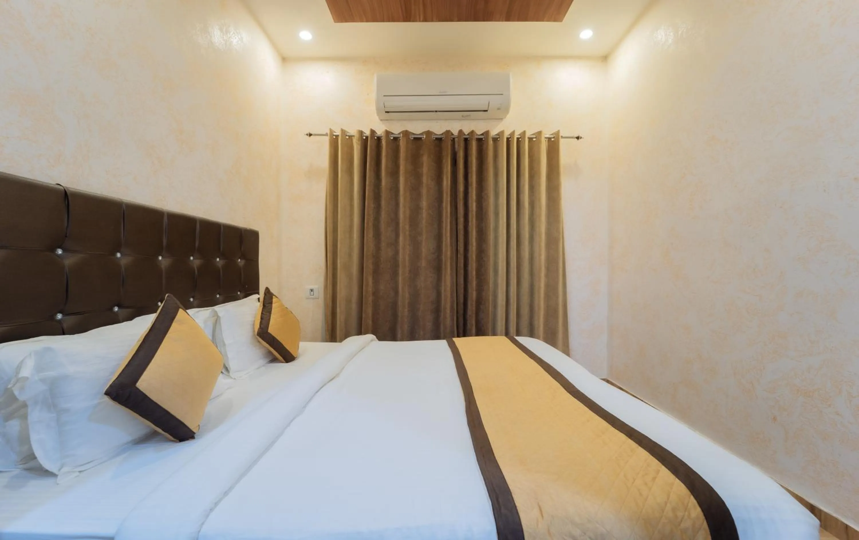 Bed in Thar Exotica Hotel & Resorts In Bikaner