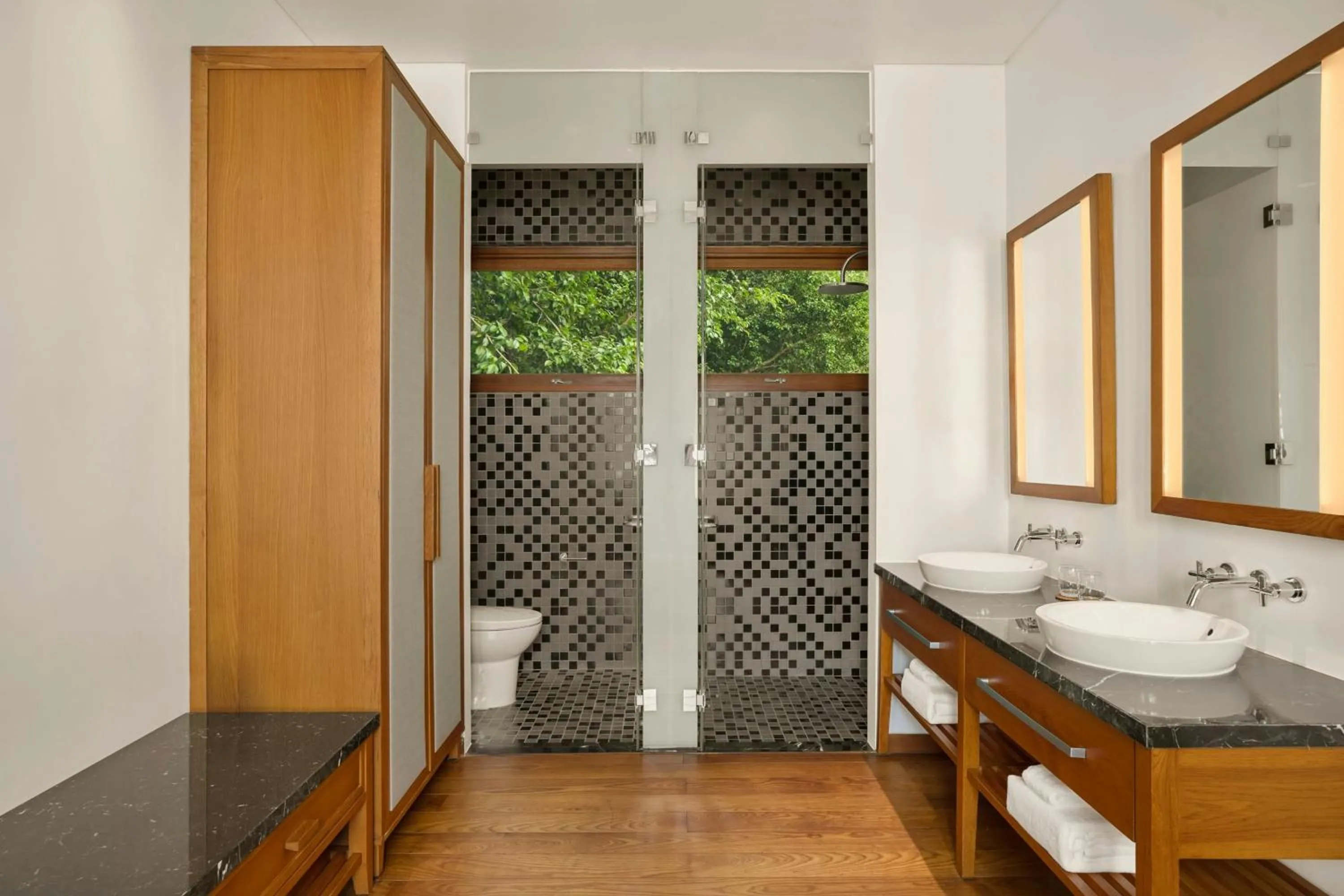 Bathroom in Legacy Mekong, Can Tho, Autograph Collection