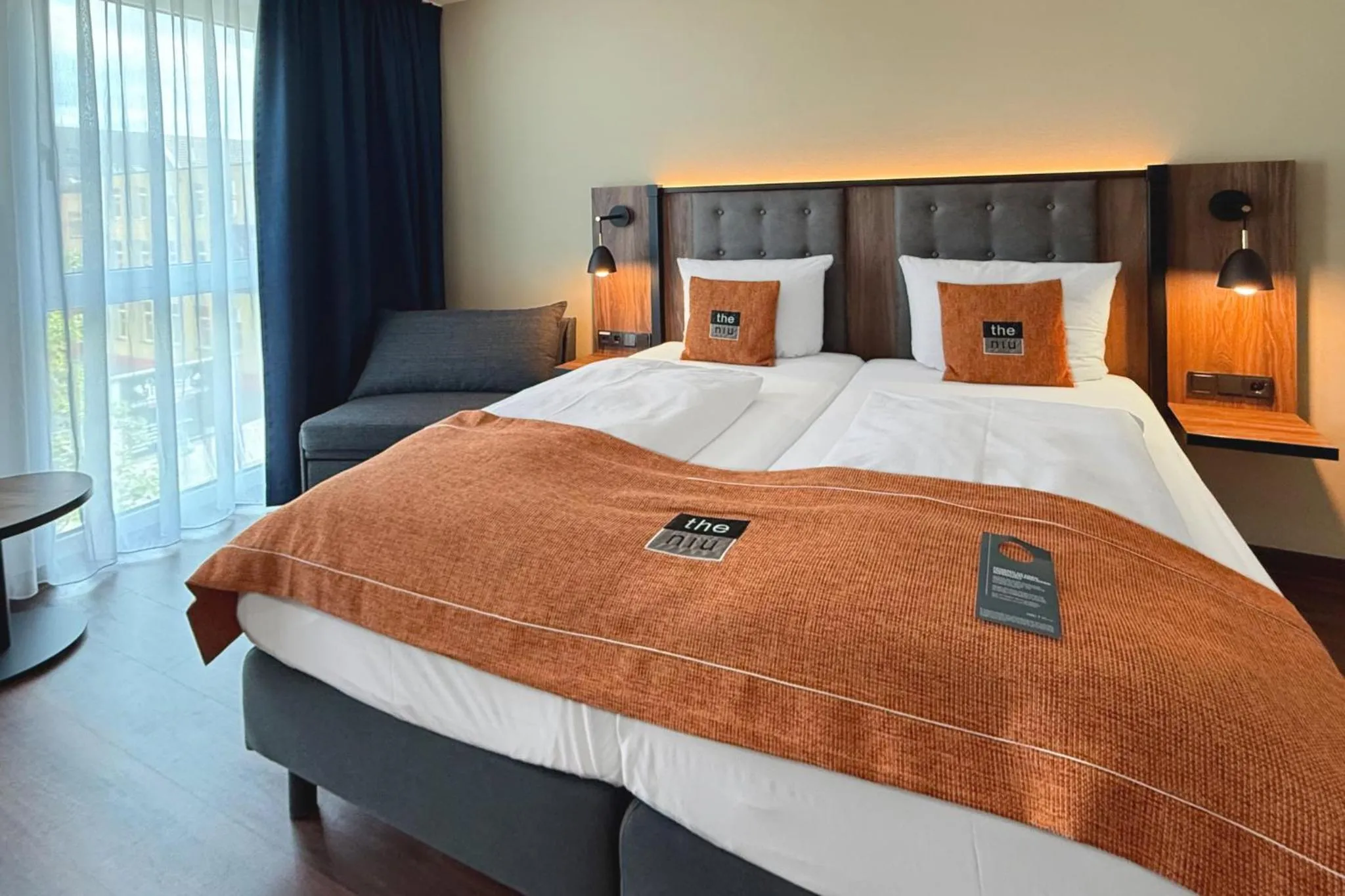 Photo of the whole room, Bed in Holiday Inn - the niu, Saddle Fürth by IHG