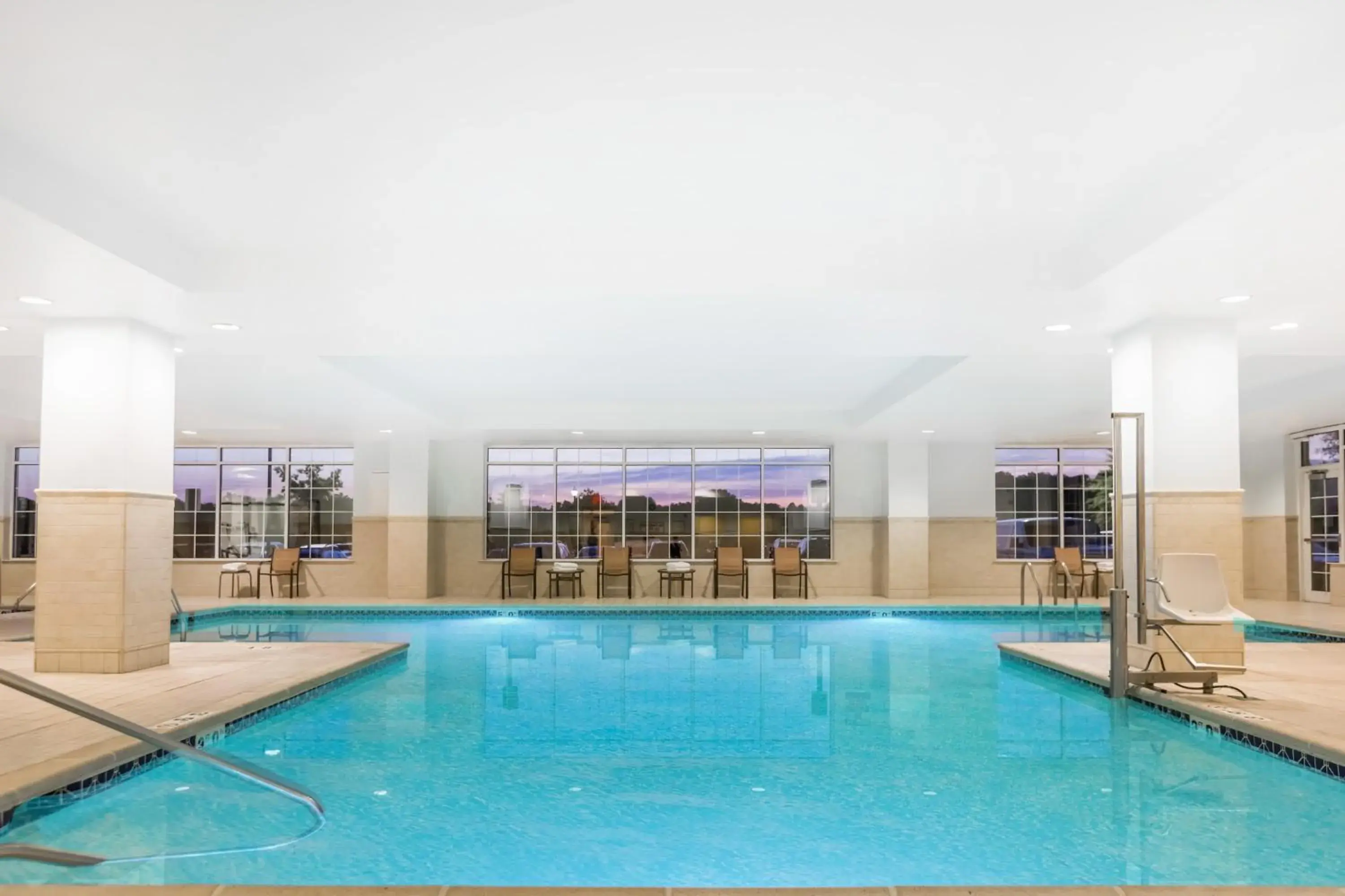 Pool view in Wyndham Gettysburg Hotel & Conference Center Pool view in Wyndham Gettysburg Hotel & Conference Center