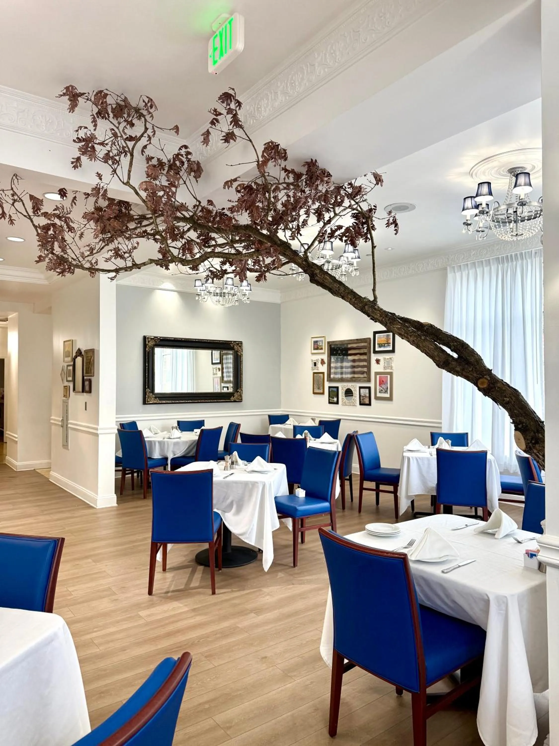 Restaurant/places to eat in Wyndham Gettysburg Hotel & Conference Center