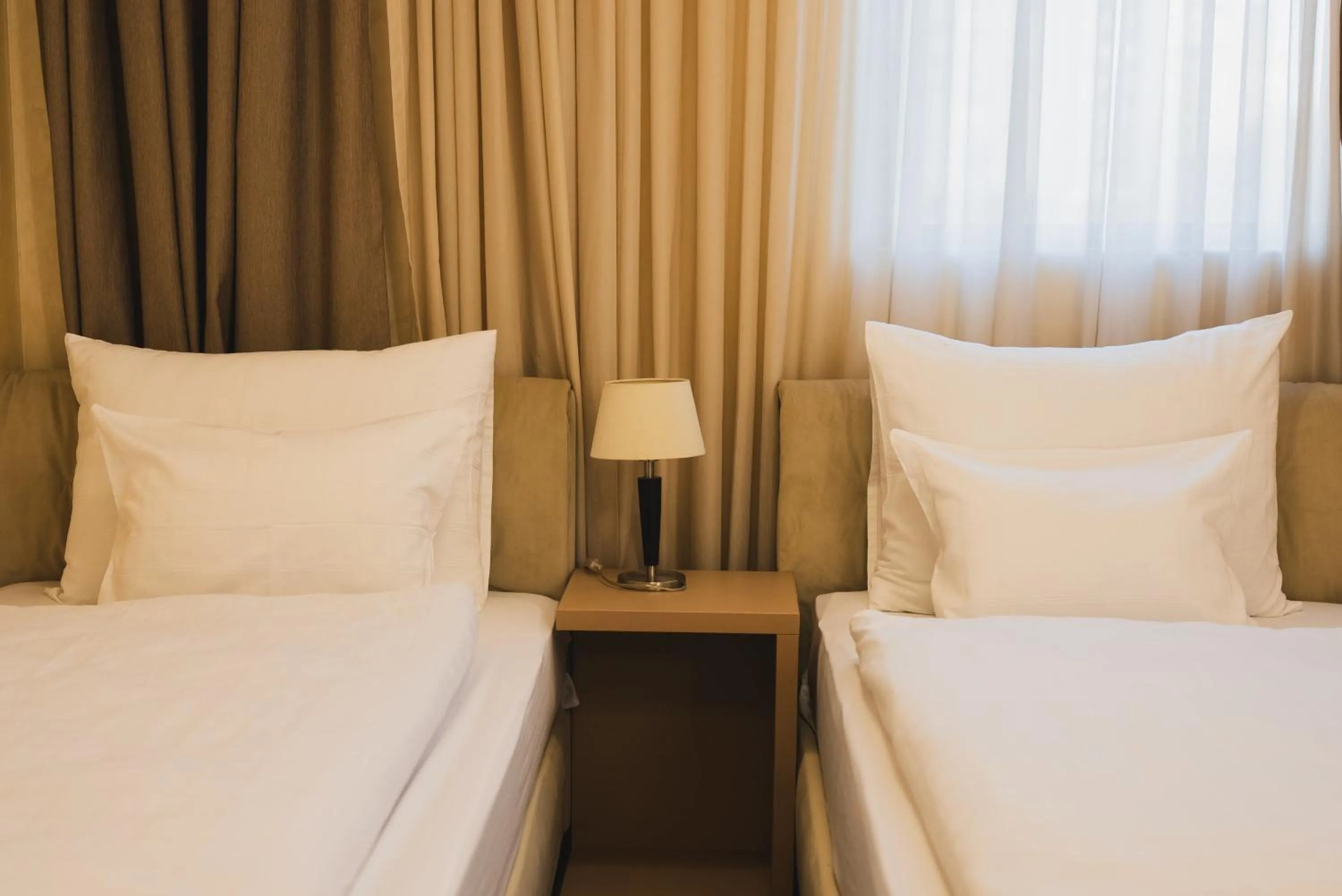 Bed in Hotel Alexandar Lux