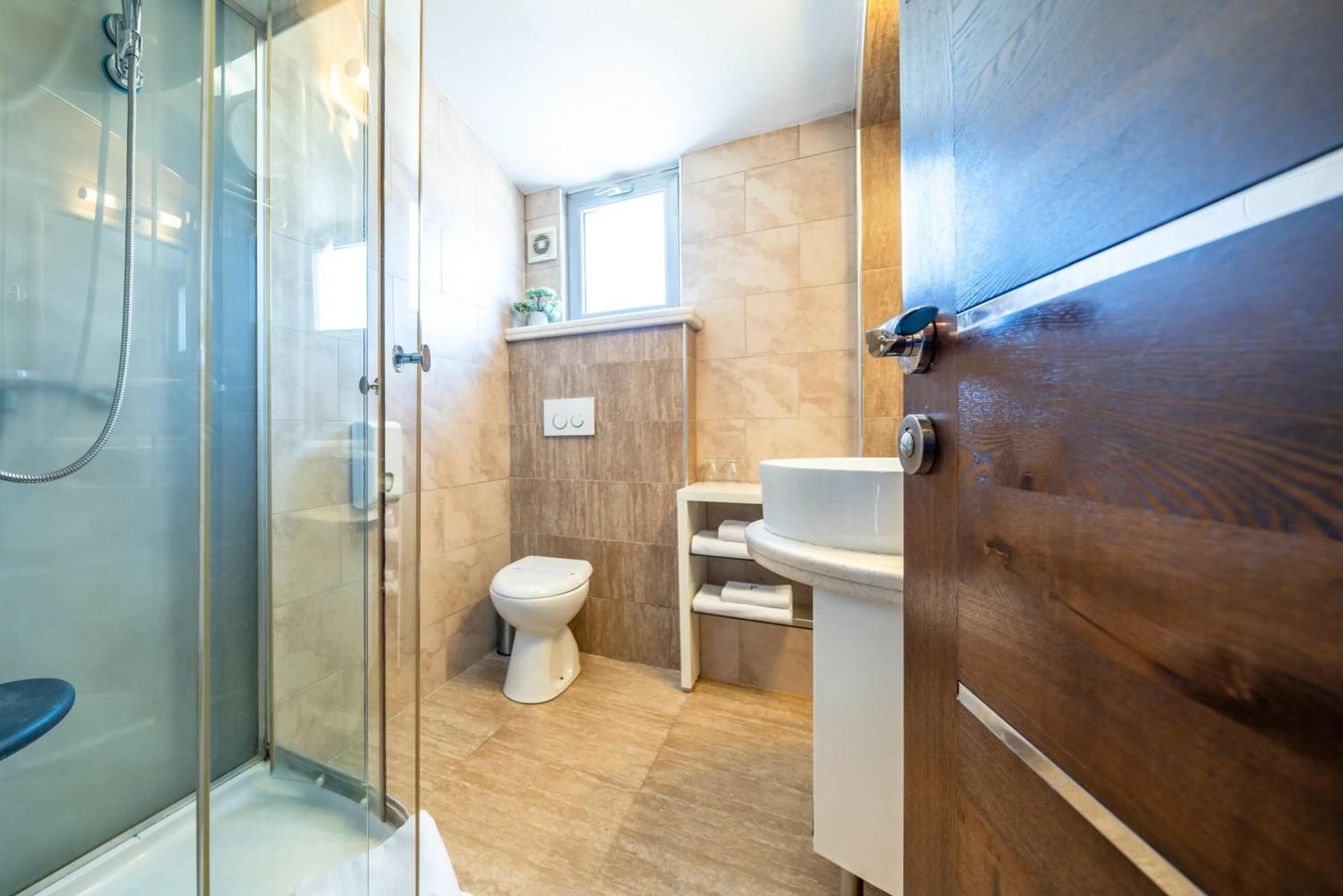 Bathroom in Hotel Alexandar Lux