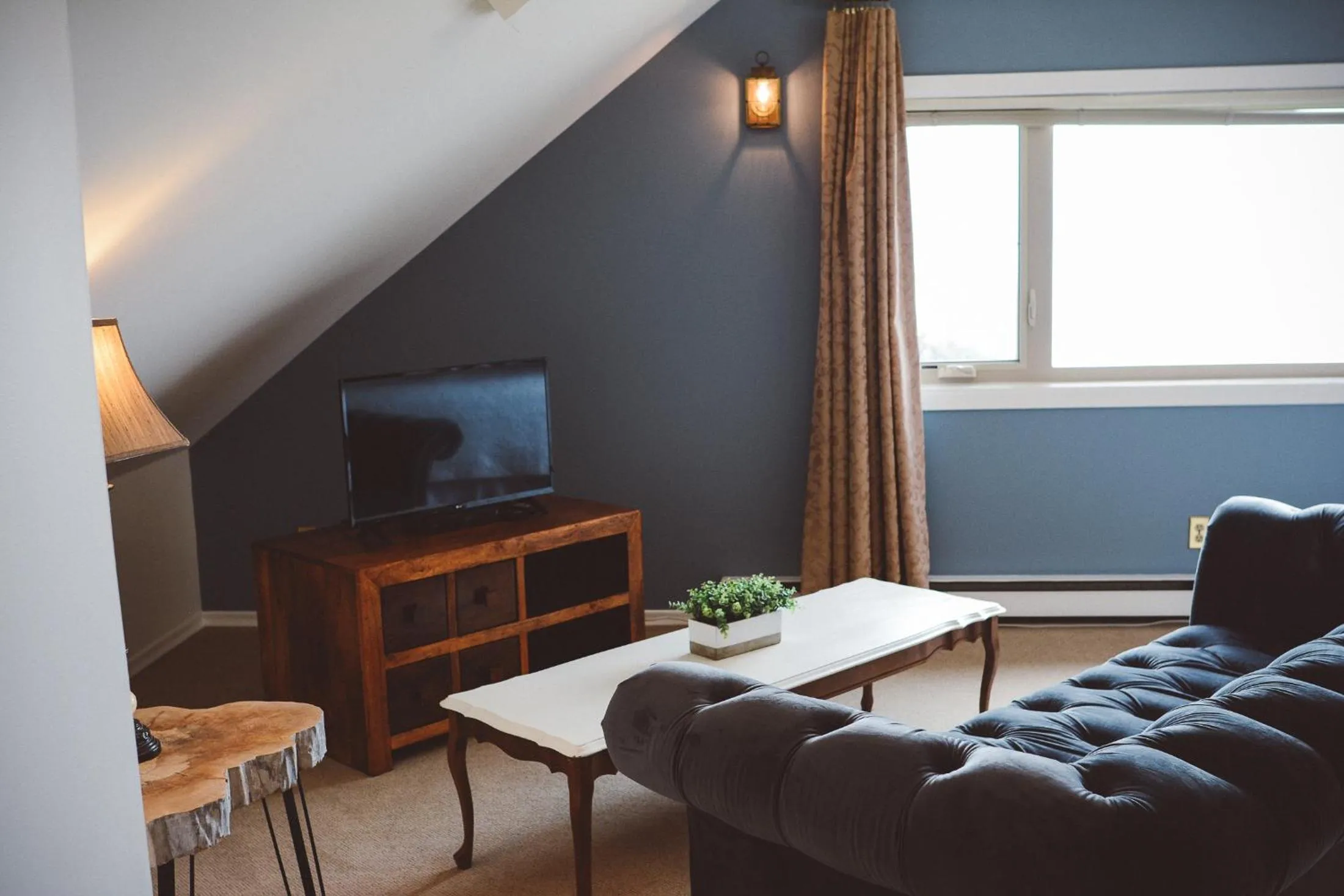 Dashwood Manor Seaside Bed & Breakfast