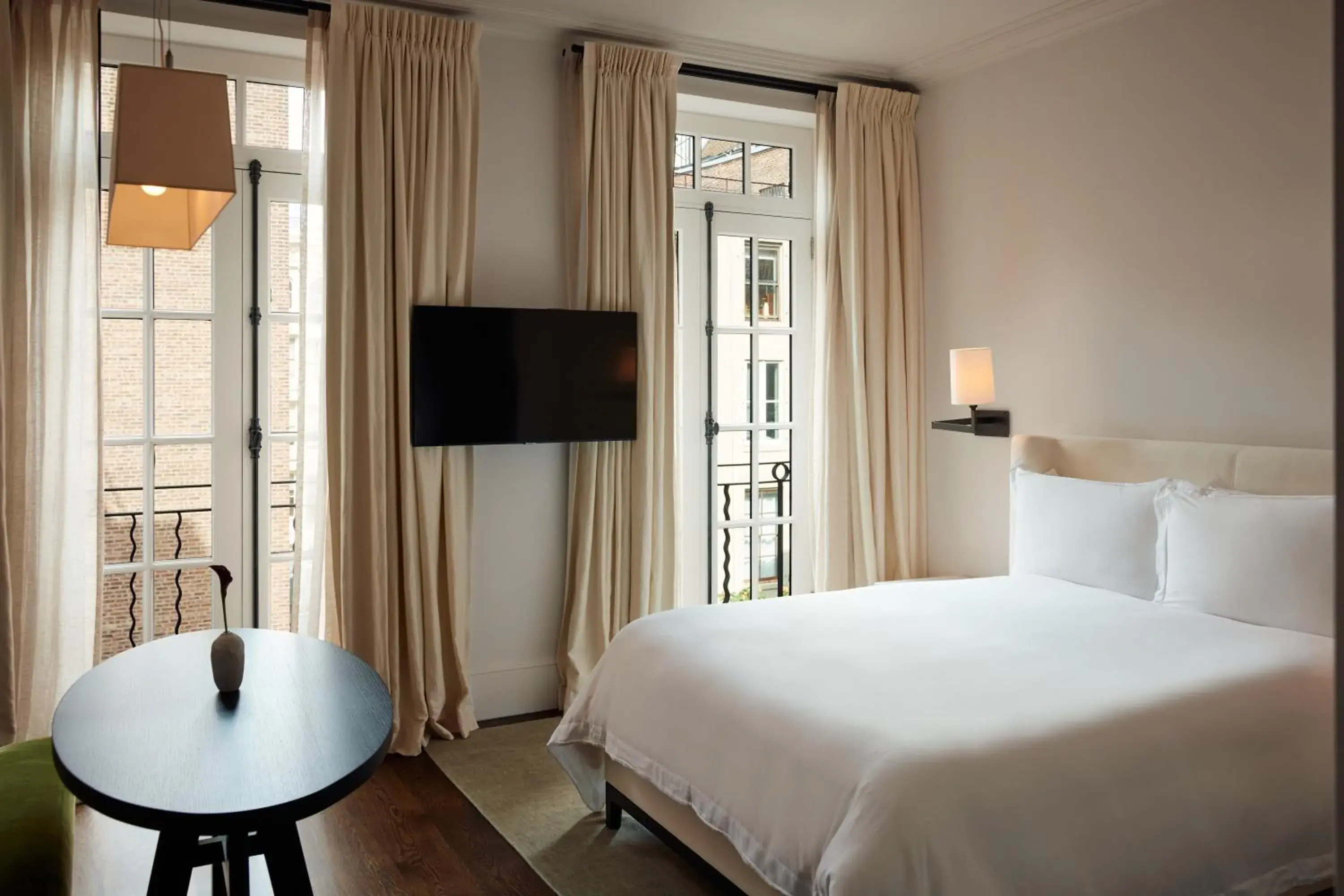 Bed in The Mercer Bed in The Mercer