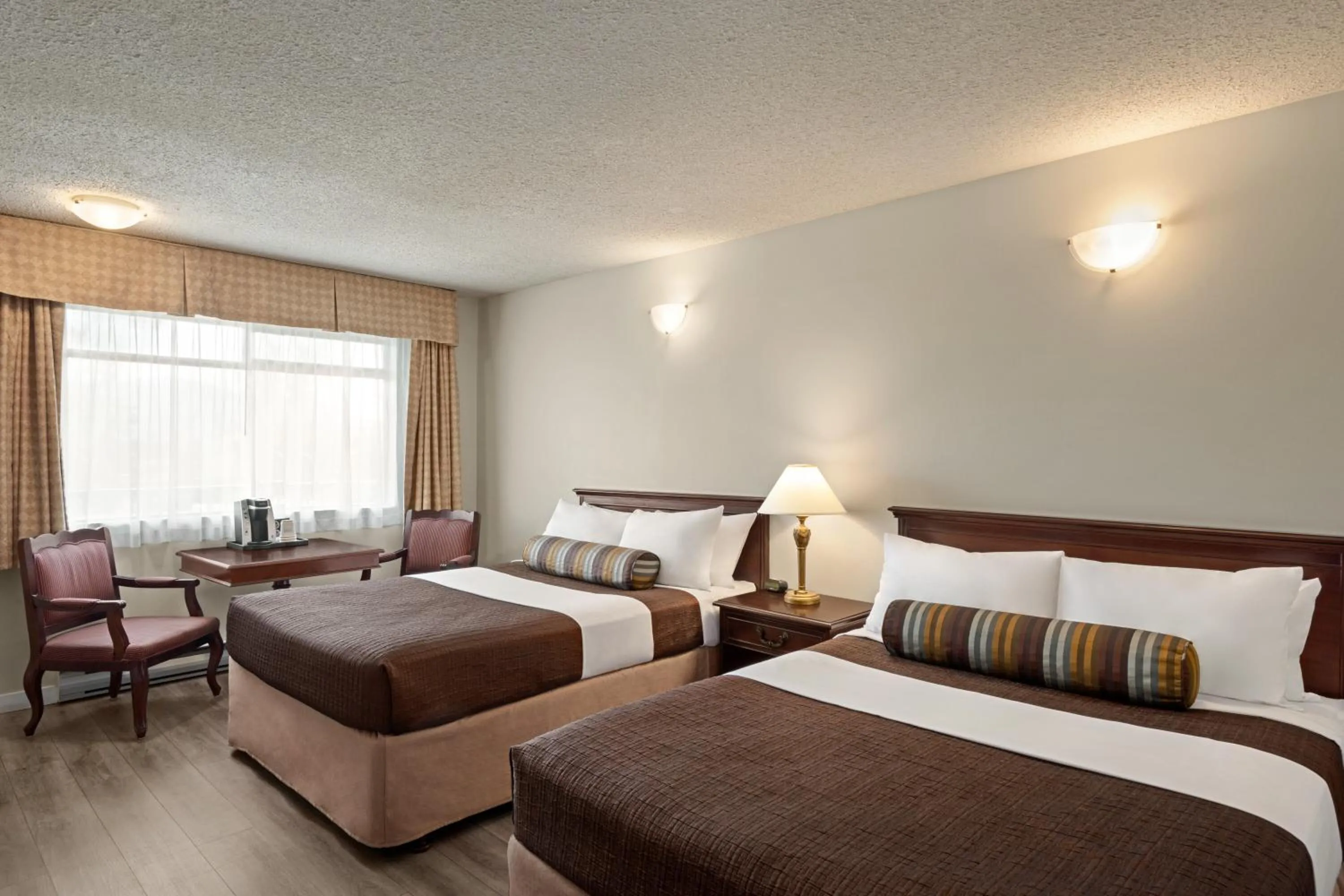 Travelodge by Wyndham Abbotsford Bakerview