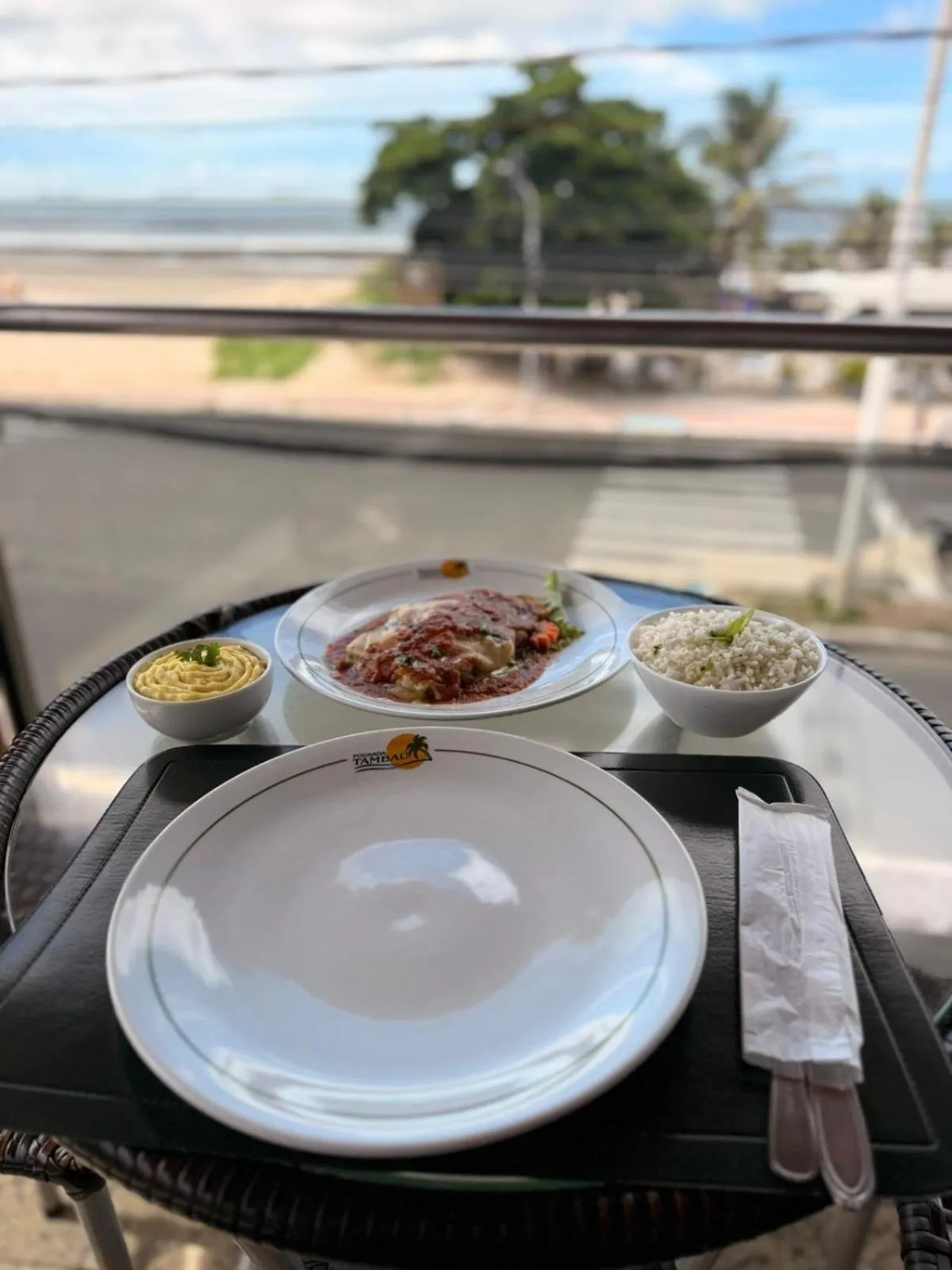 Restaurant/places to eat in Pousada Tambaú