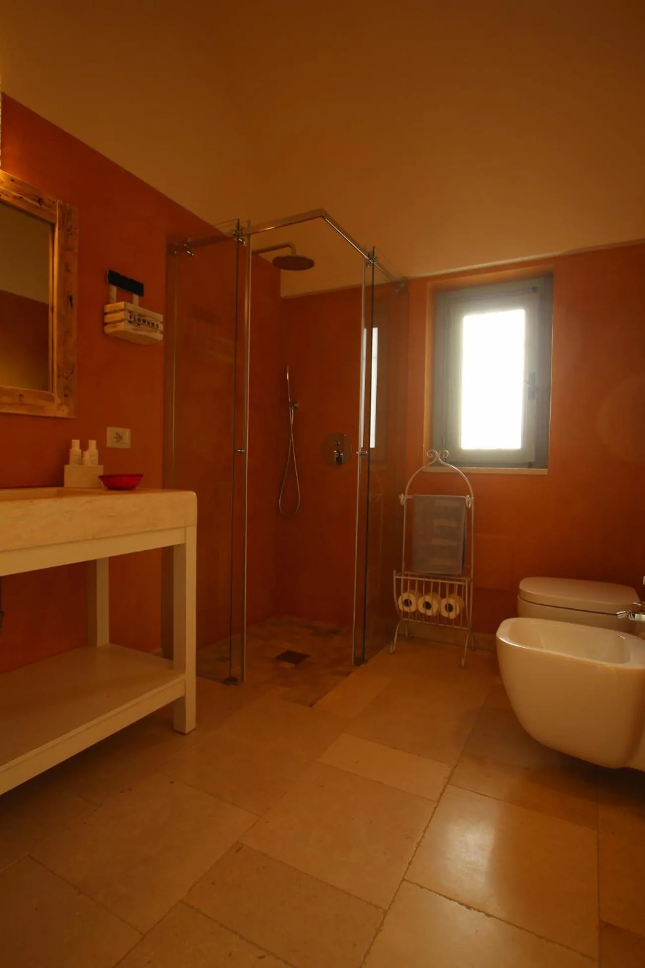 Shower in Vita Dorata - rural chic
