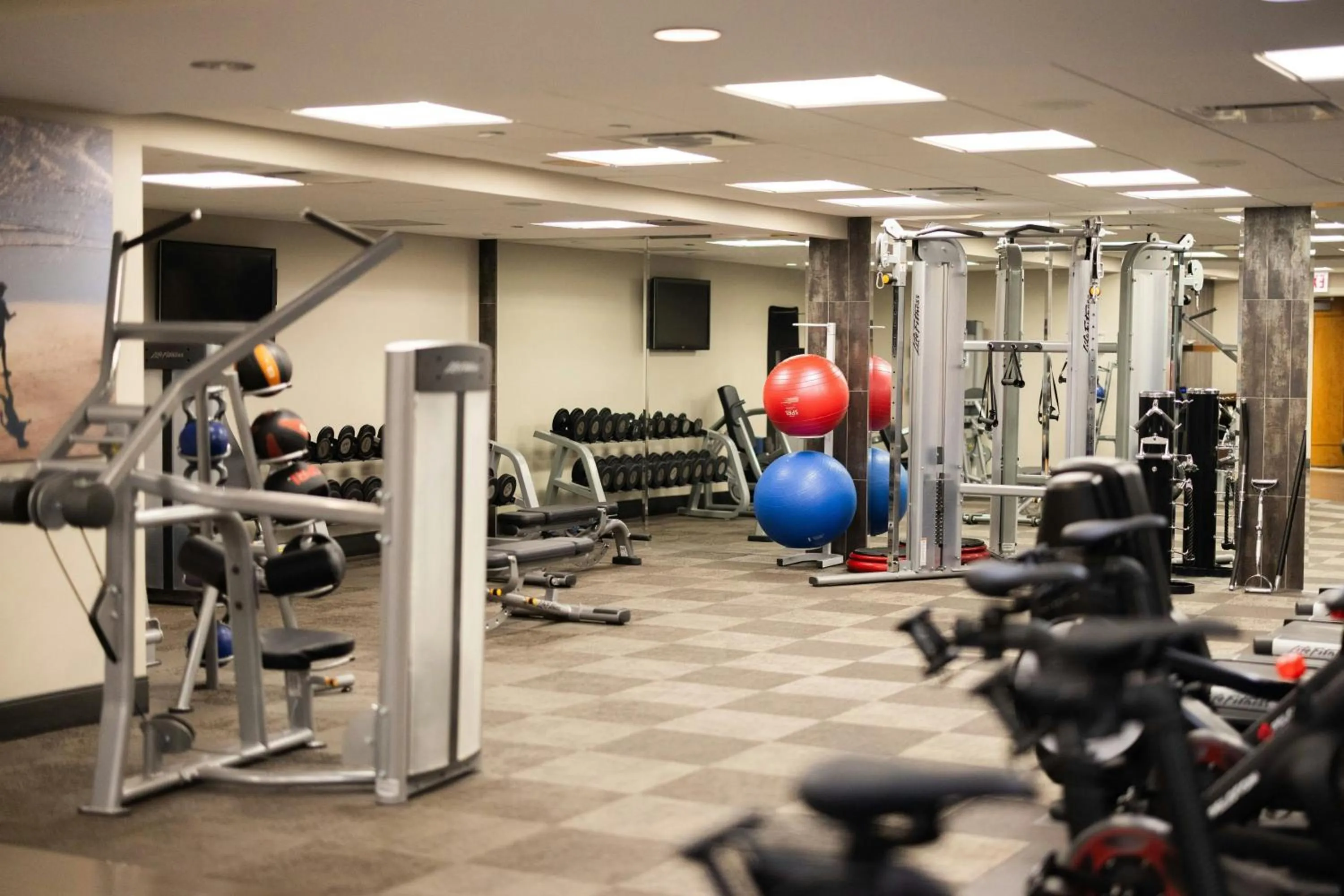 Fitness centre/facilities in The Gwen, a Luxury Collection Hotel, Michigan Avenue Chicago