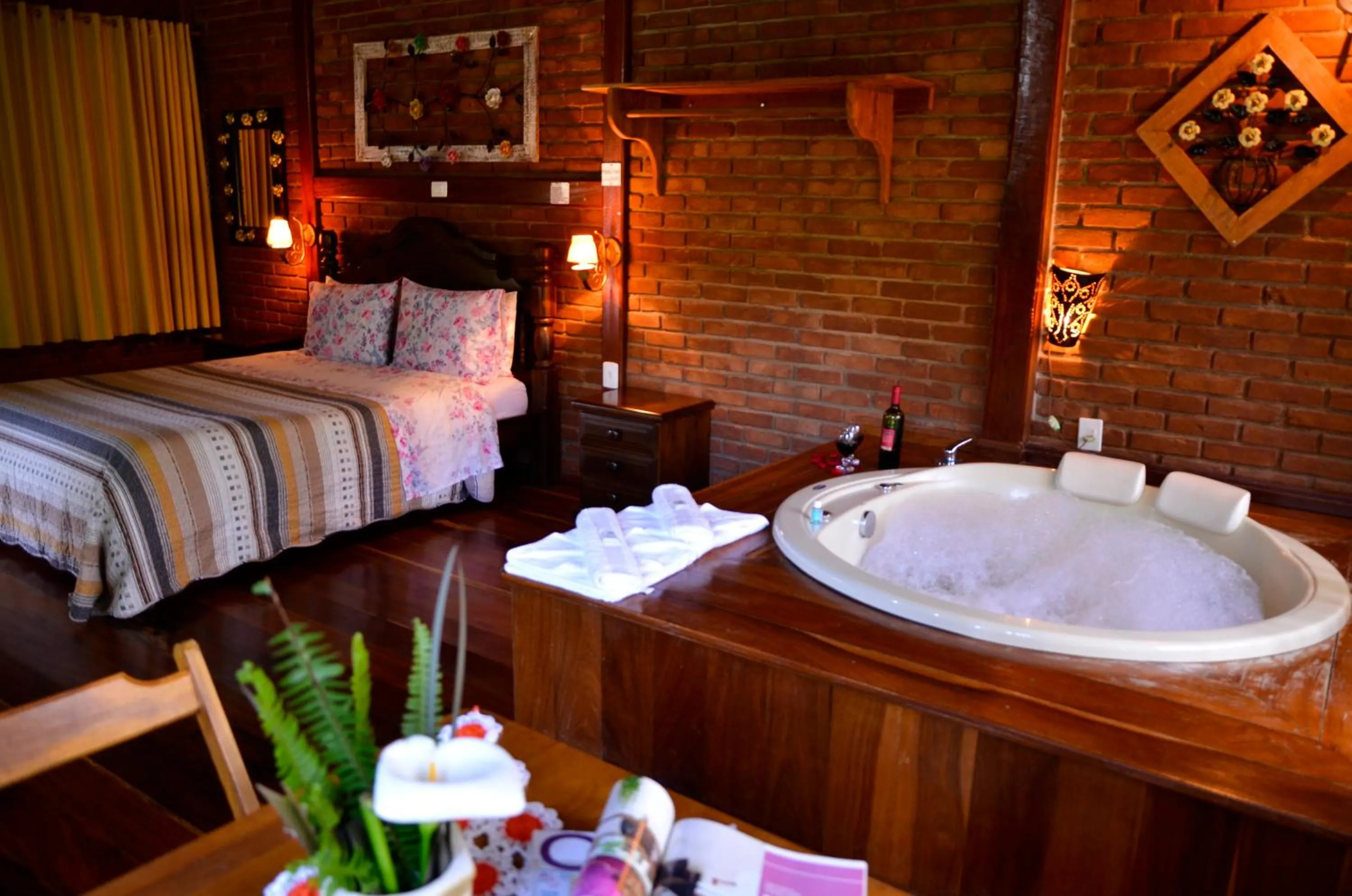 Photo of the whole room, Bed in Pousada do Mirante