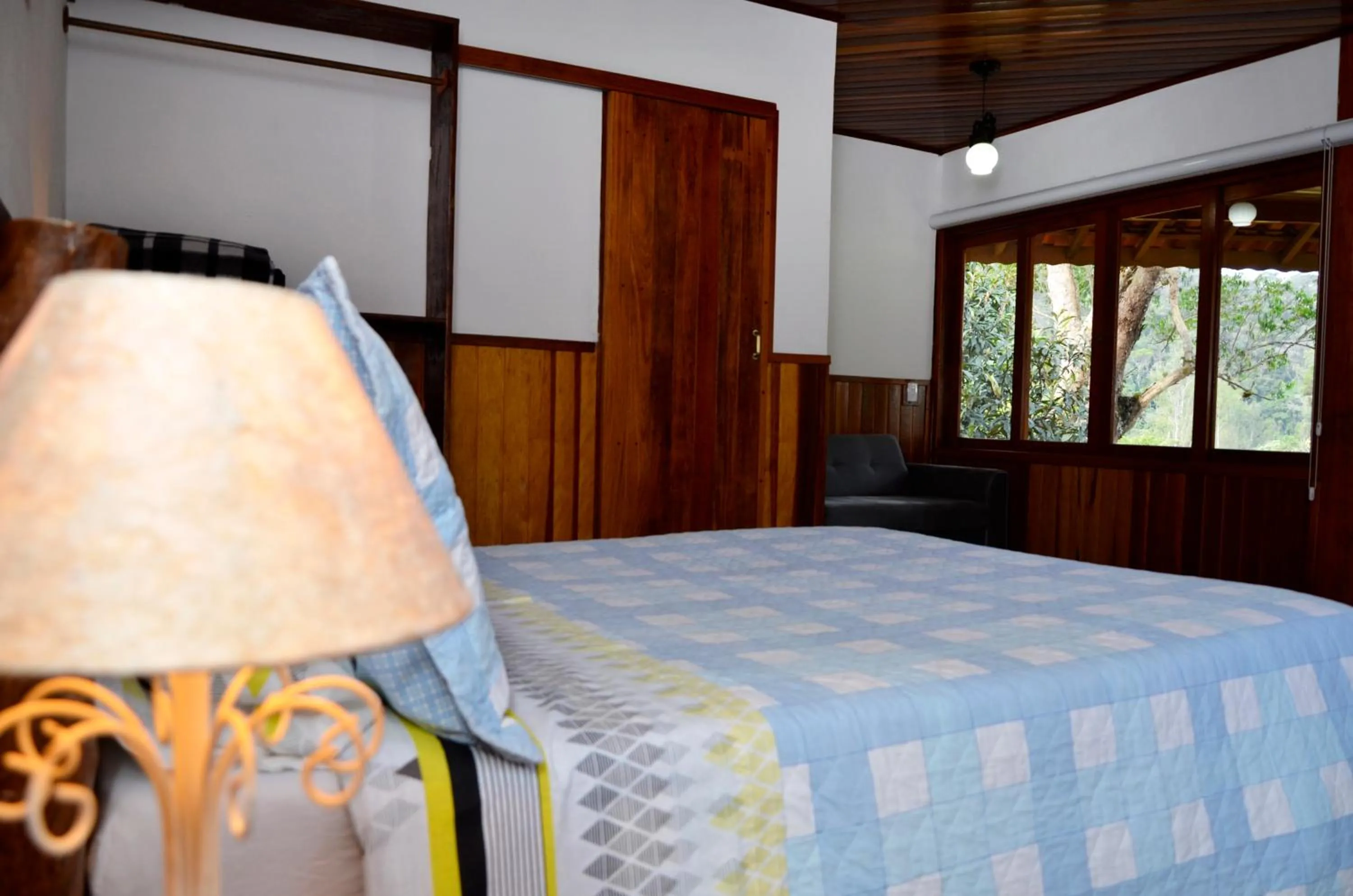 Photo of the whole room, Bed in Pousada do Mirante