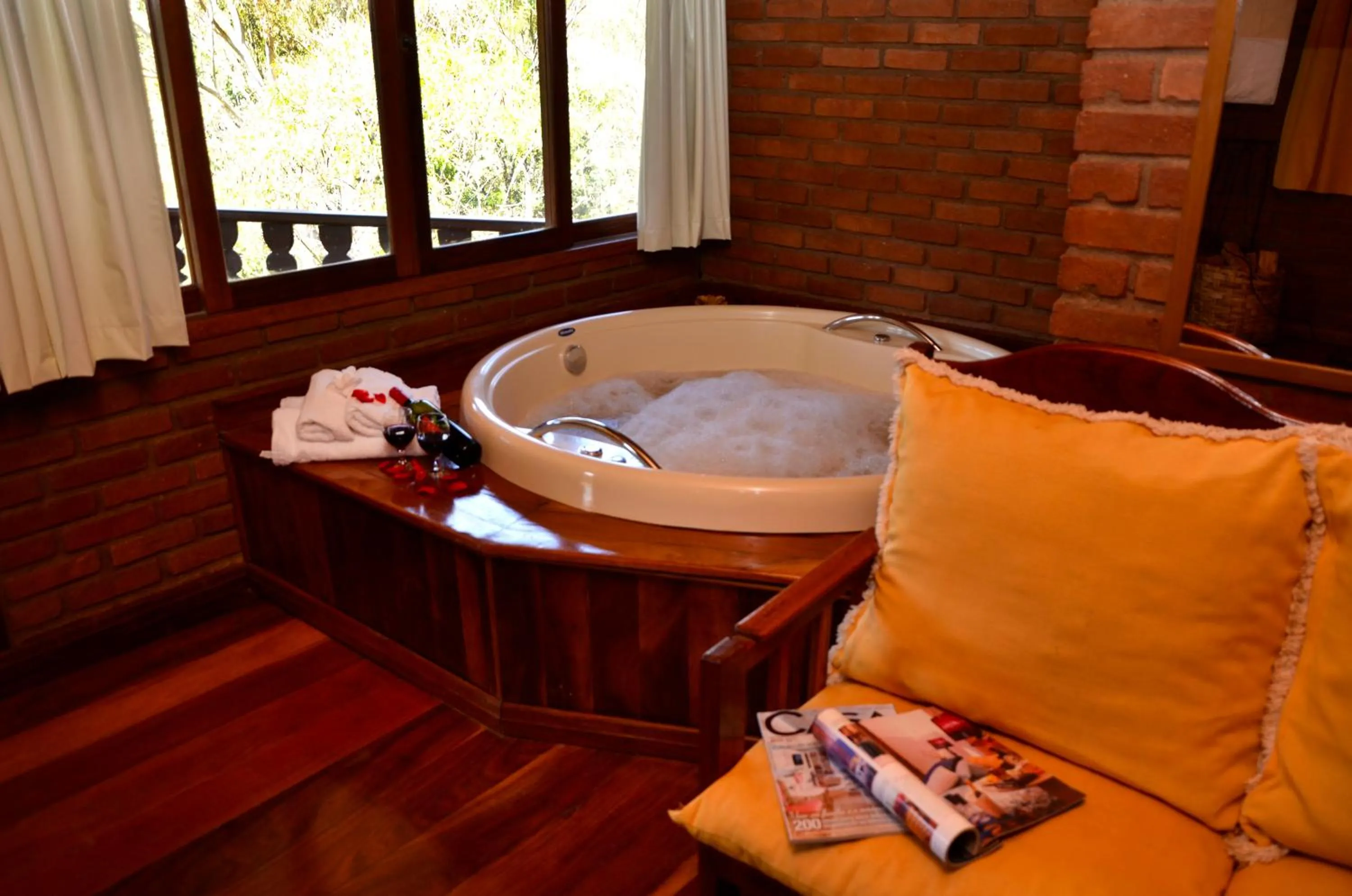 Hot Tub in Pousada do Mirante
