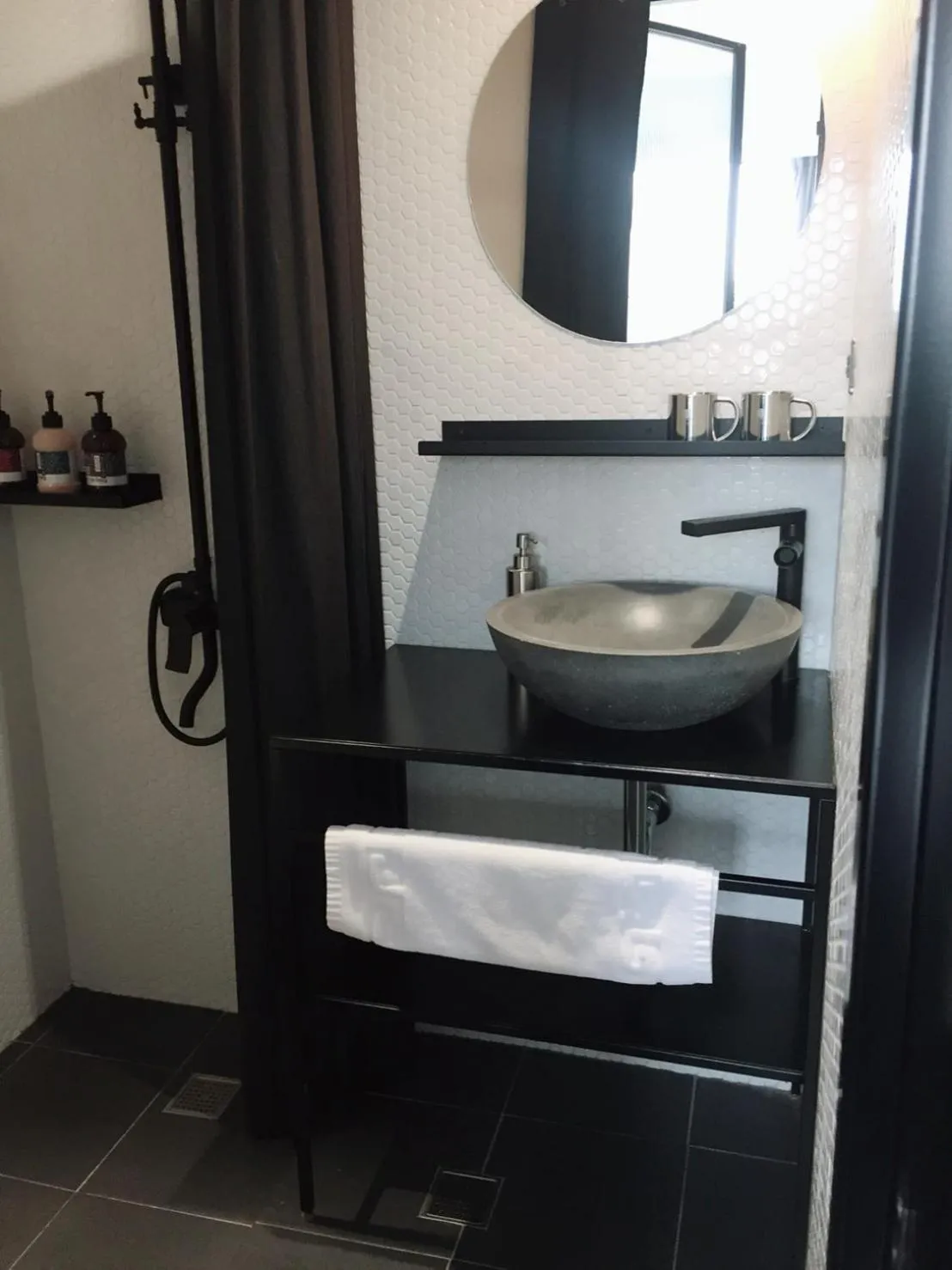 Just Inn Xin Yi 正旅館 信義