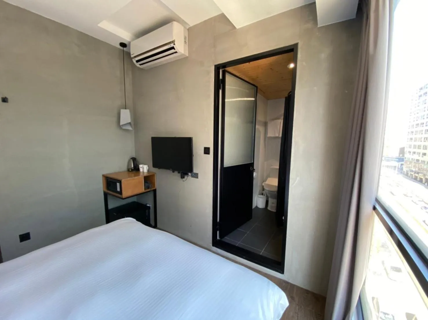 Bed in Just Inn Xin Yi 正旅館 信義