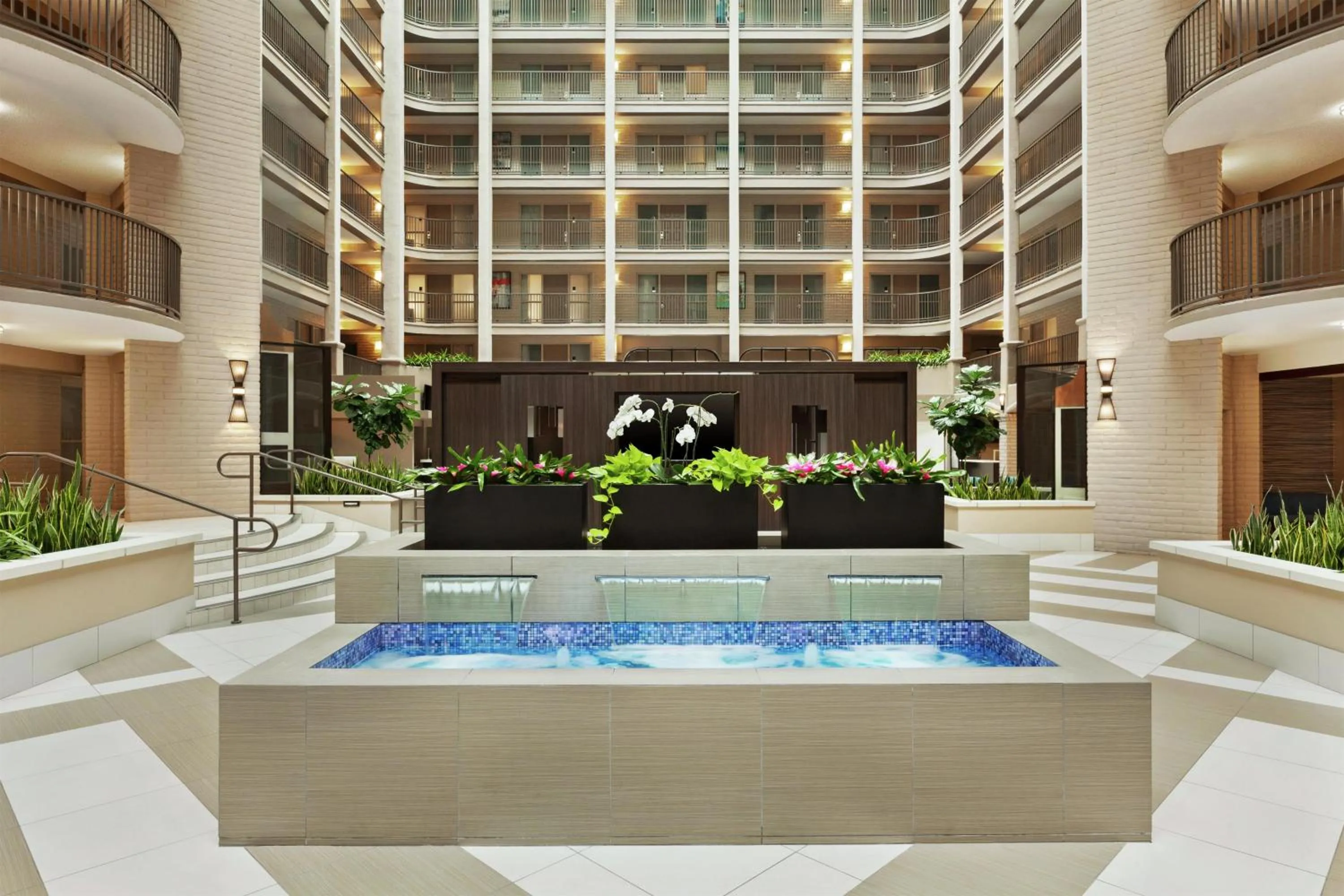 Lobby or reception in Embassy Suites by Hilton Arcadia-Pasadena Area