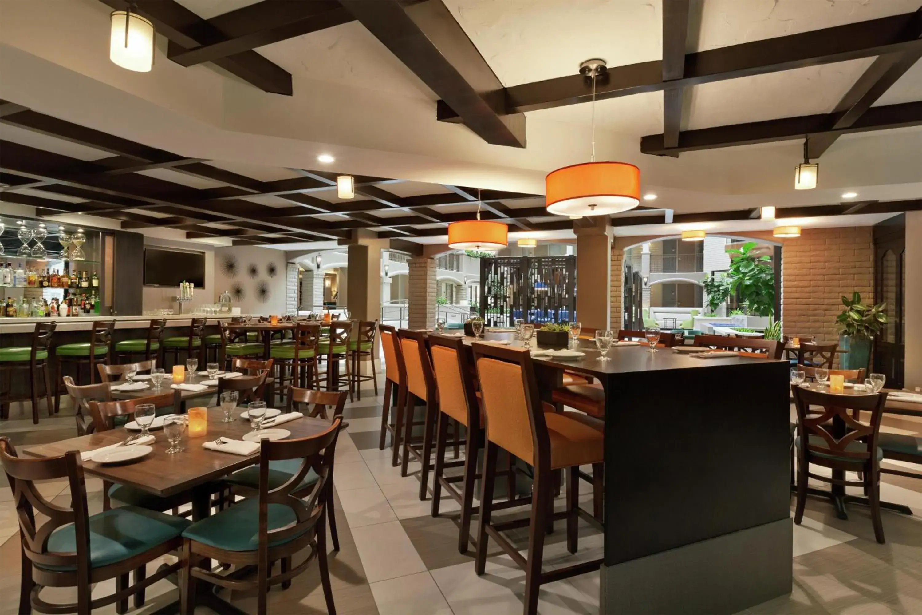 Restaurant/places to eat in Embassy Suites by Hilton Arcadia-Pasadena Area Restaurant/places to eat in Embassy Suites by Hilton Arcadia-Pasadena Area