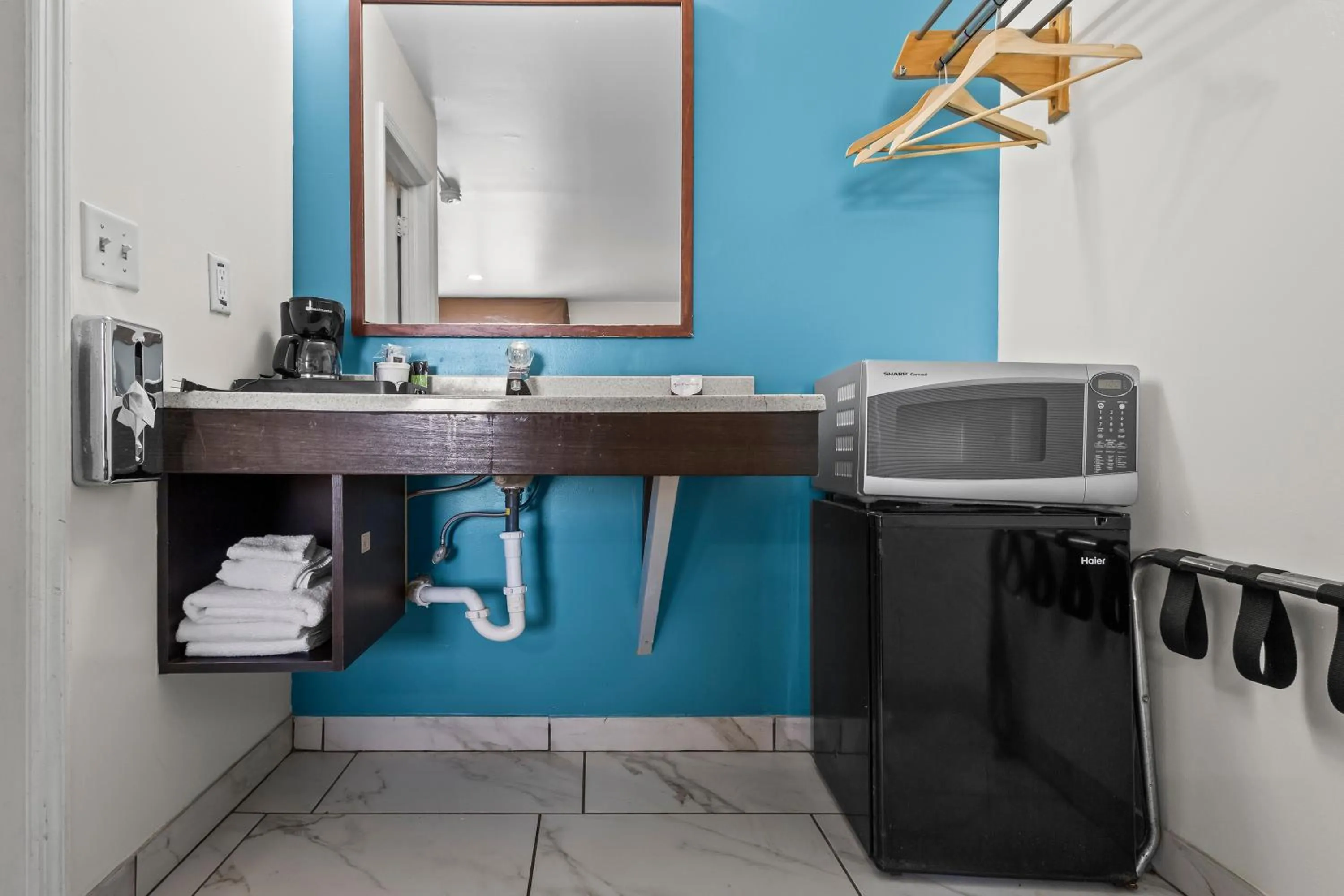 Area and facilities in Capital O First Heritage Inn Rantoul IL I 57