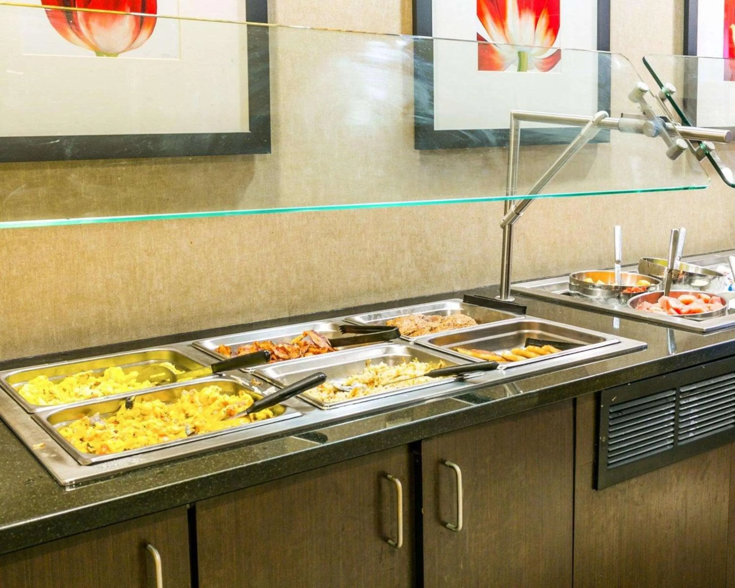 Breakfast in Cambria Hotel Denver International Airport