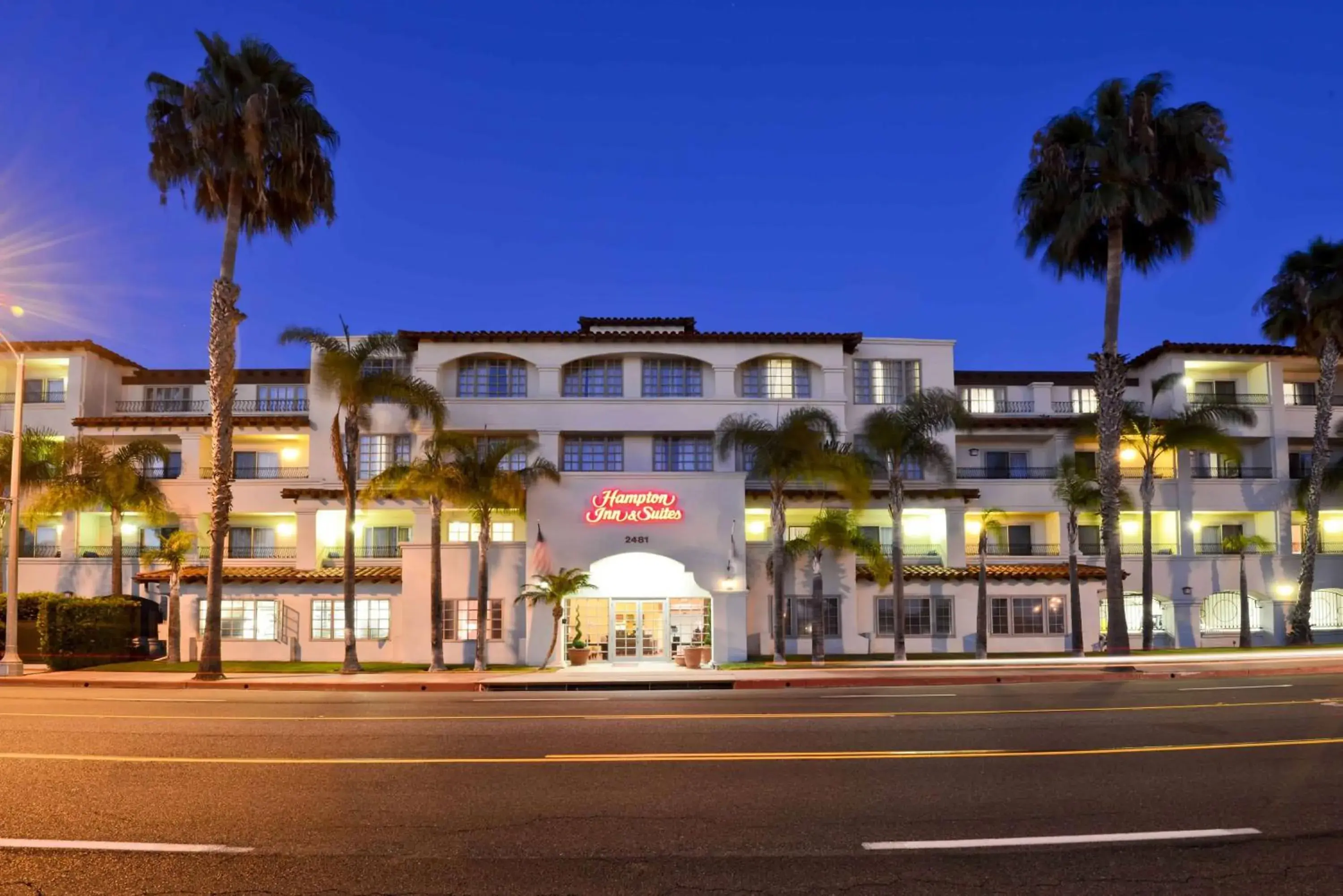 Property building in Hampton Inn & Suites San Clemente Property building in Hampton Inn & Suites San Clemente