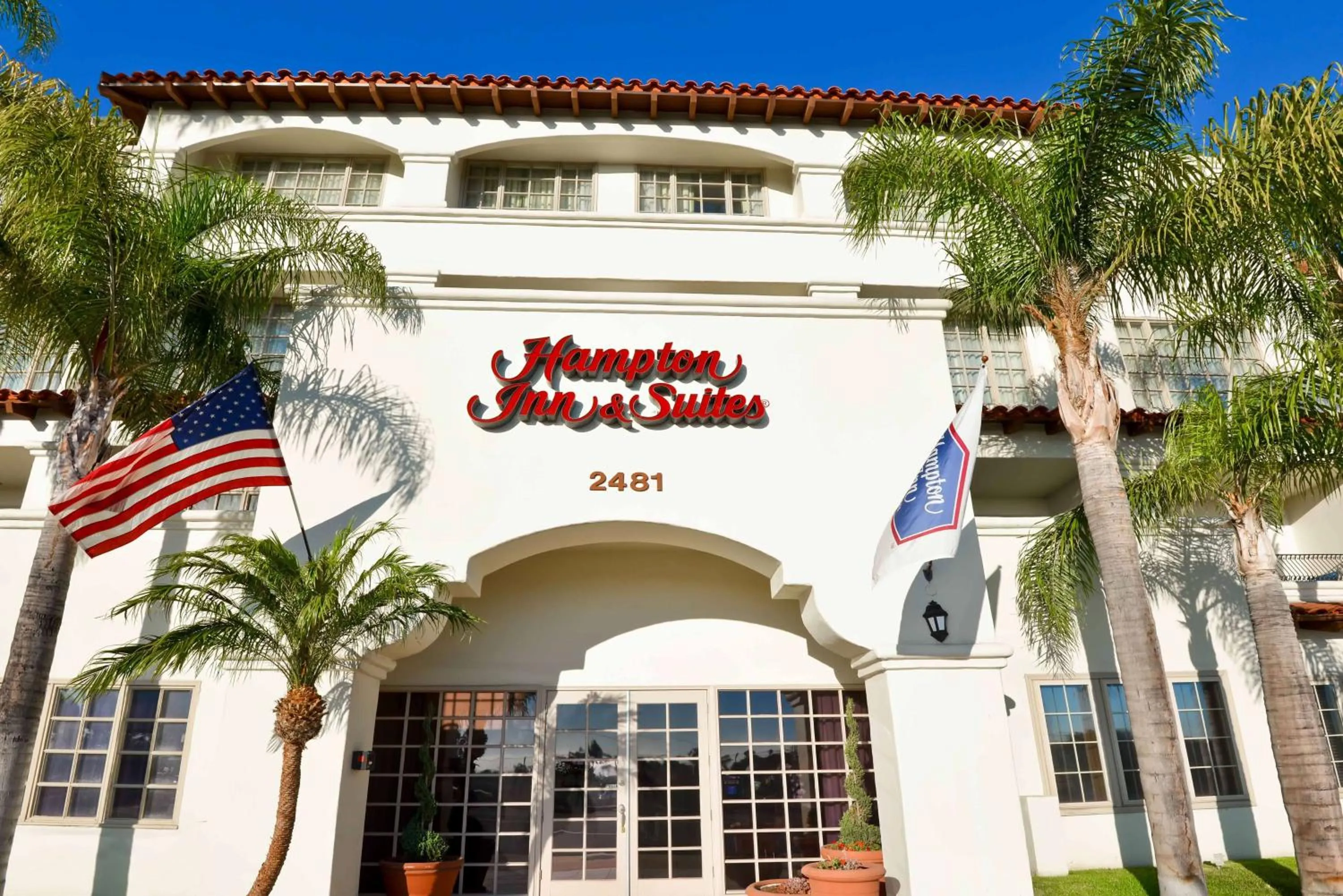 Property building in Hampton Inn & Suites San Clemente
