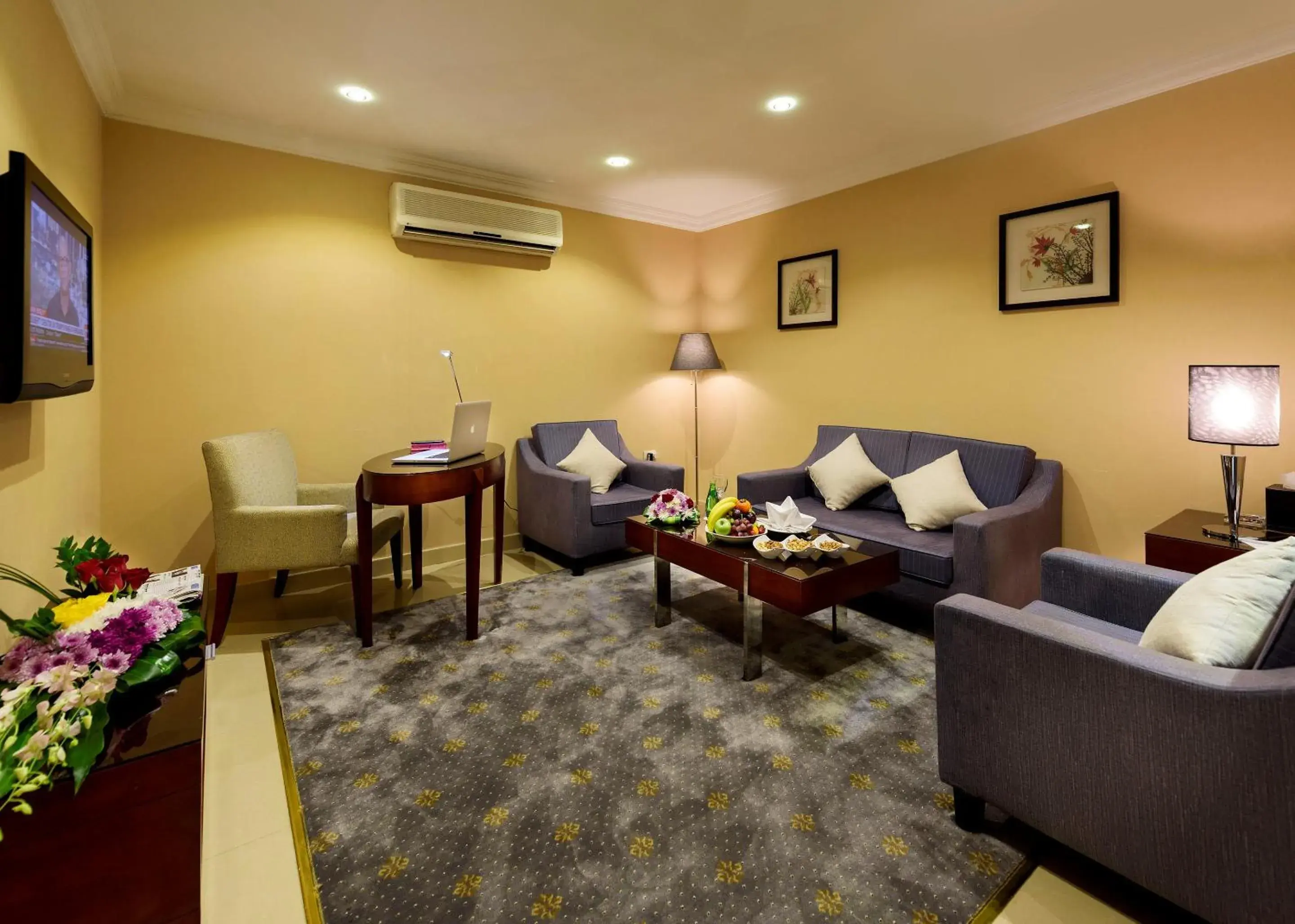 Executive Suite in Coral Jubail Hotel Executive Suite in Coral Jubail Hotel