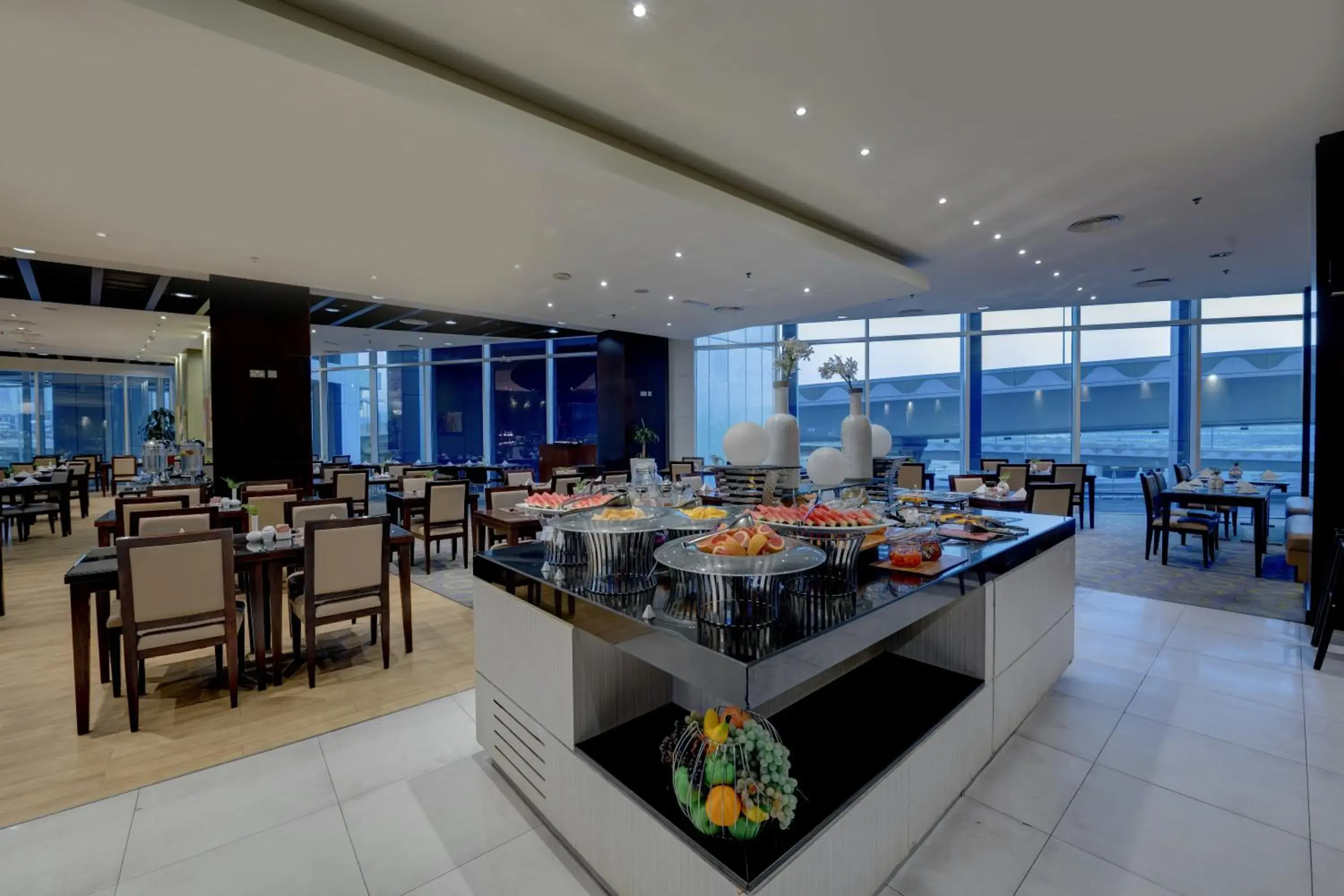 Restaurant/places to eat in Millennium Central Downtown - Dubai Restaurant/places to eat in Millennium Central Downtown - Dubai