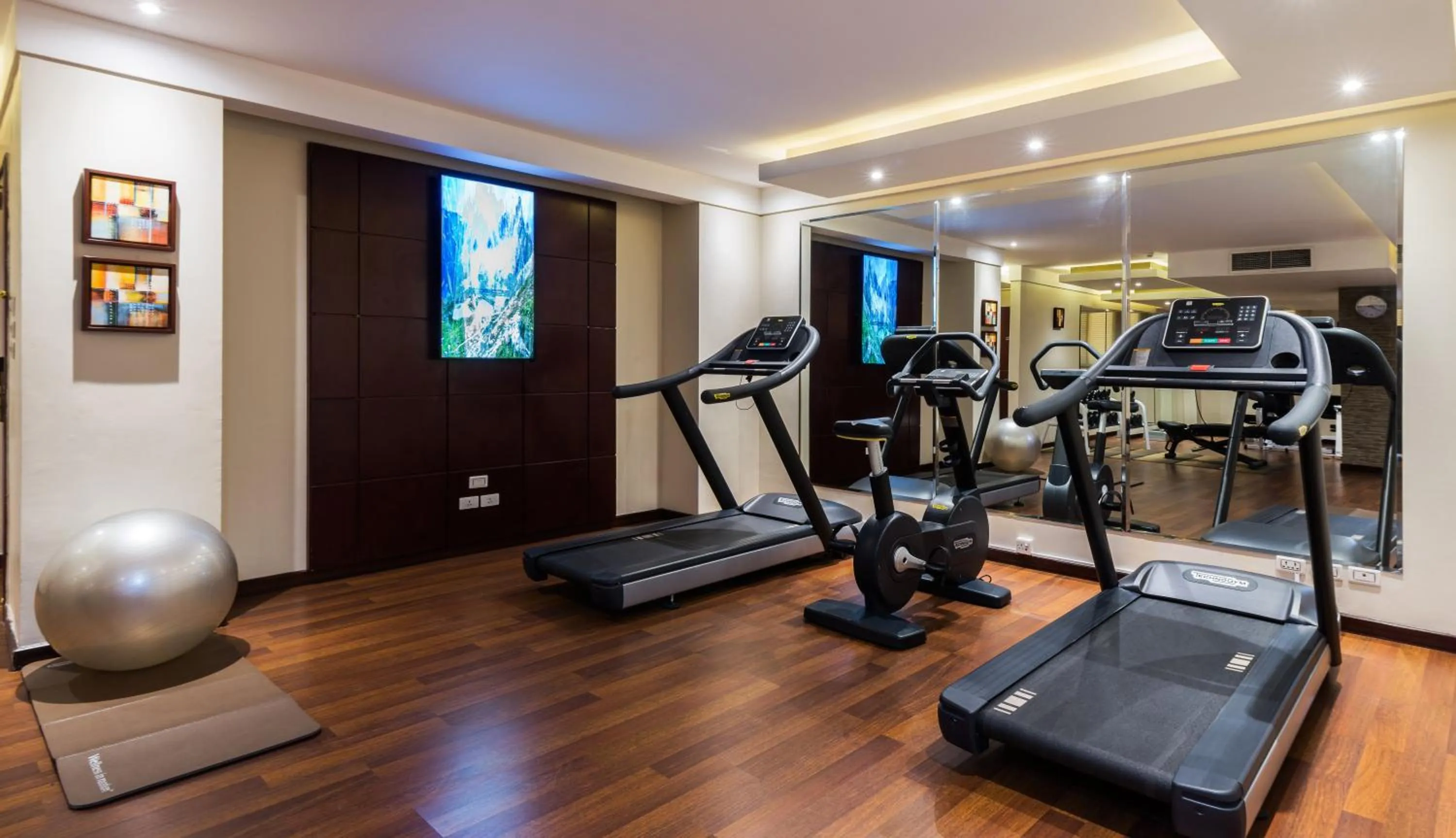 Fitness centre/facilities in Boudl Gardenia Resort