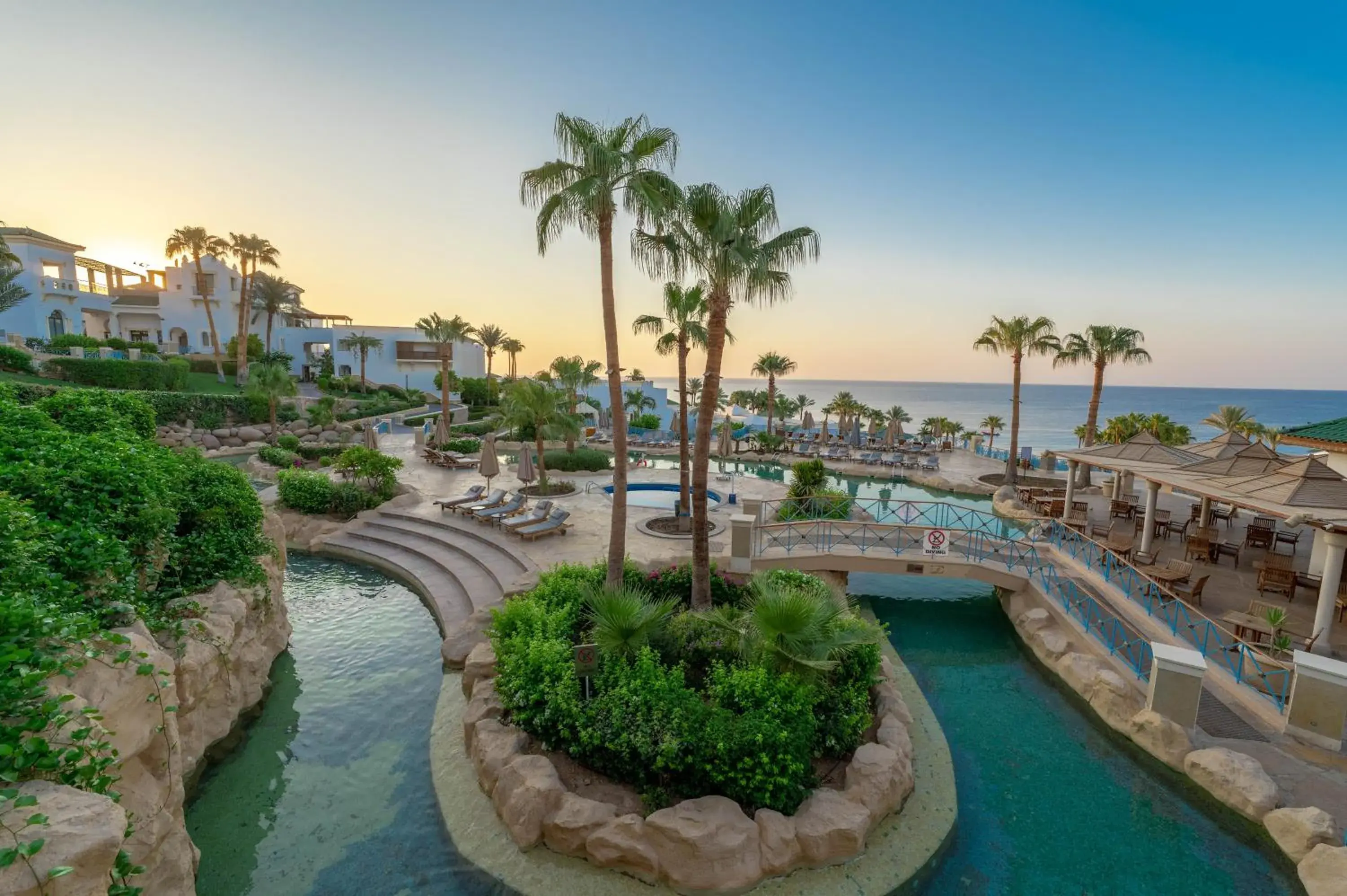 Swimming pool in Park Regency Sharm El Sheikh Resort Swimming pool in Park Regency Sharm El Sheikh Resort