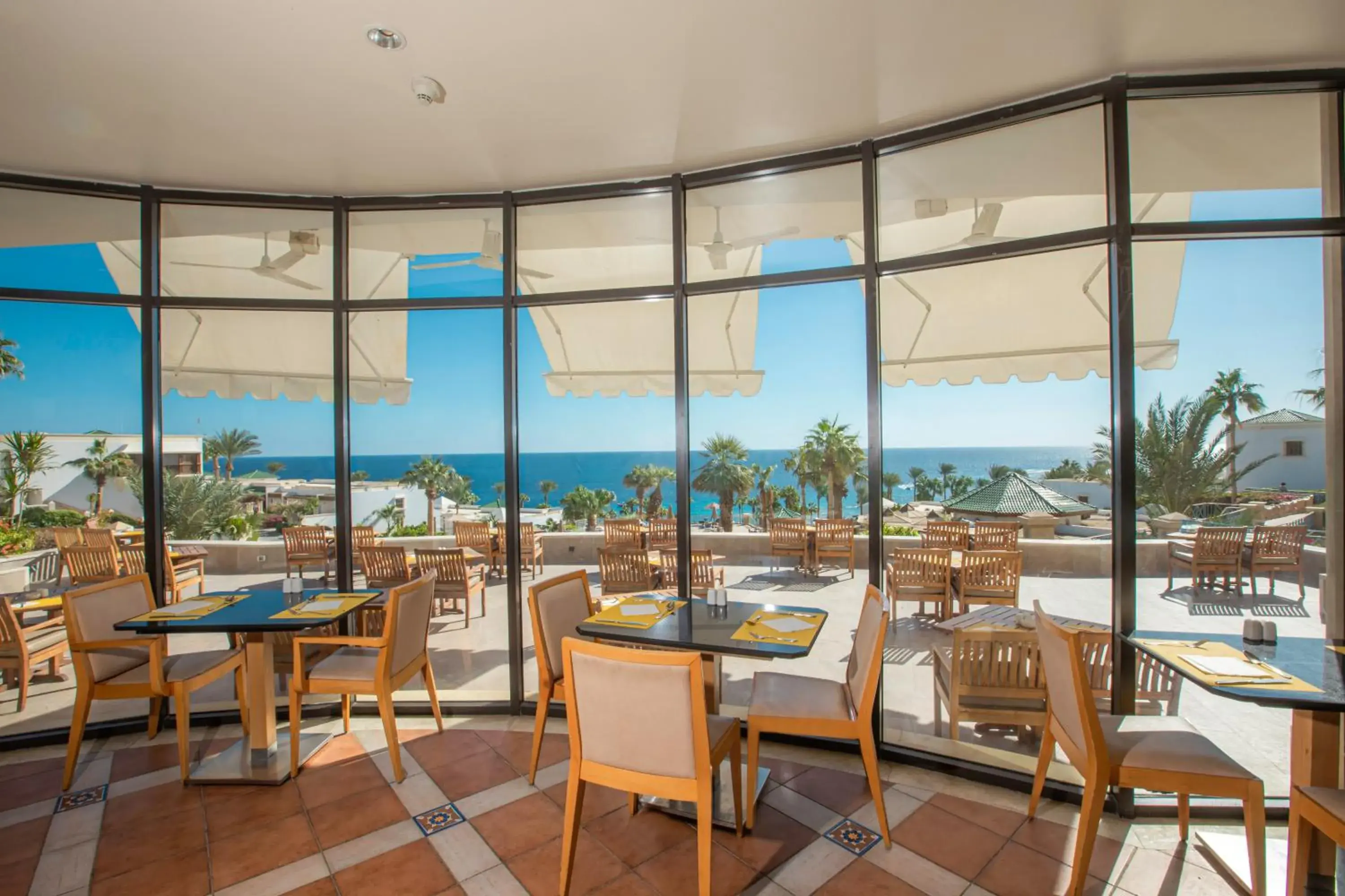 Restaurant/places to eat in Park Regency Sharm El Sheikh Resort Restaurant/places to eat in Park Regency Sharm El Sheikh Resort