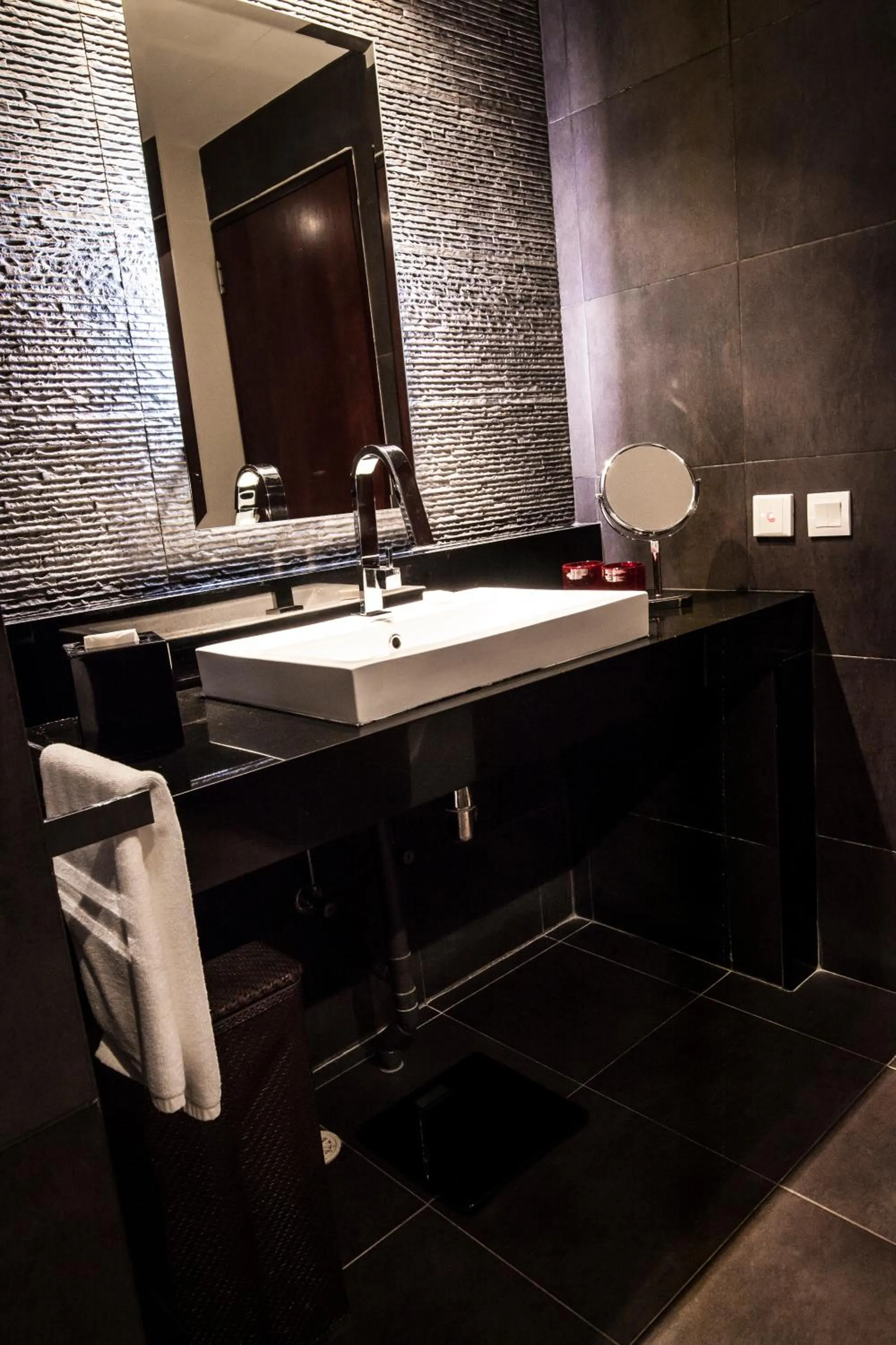 Toilet in Lamana Hotel