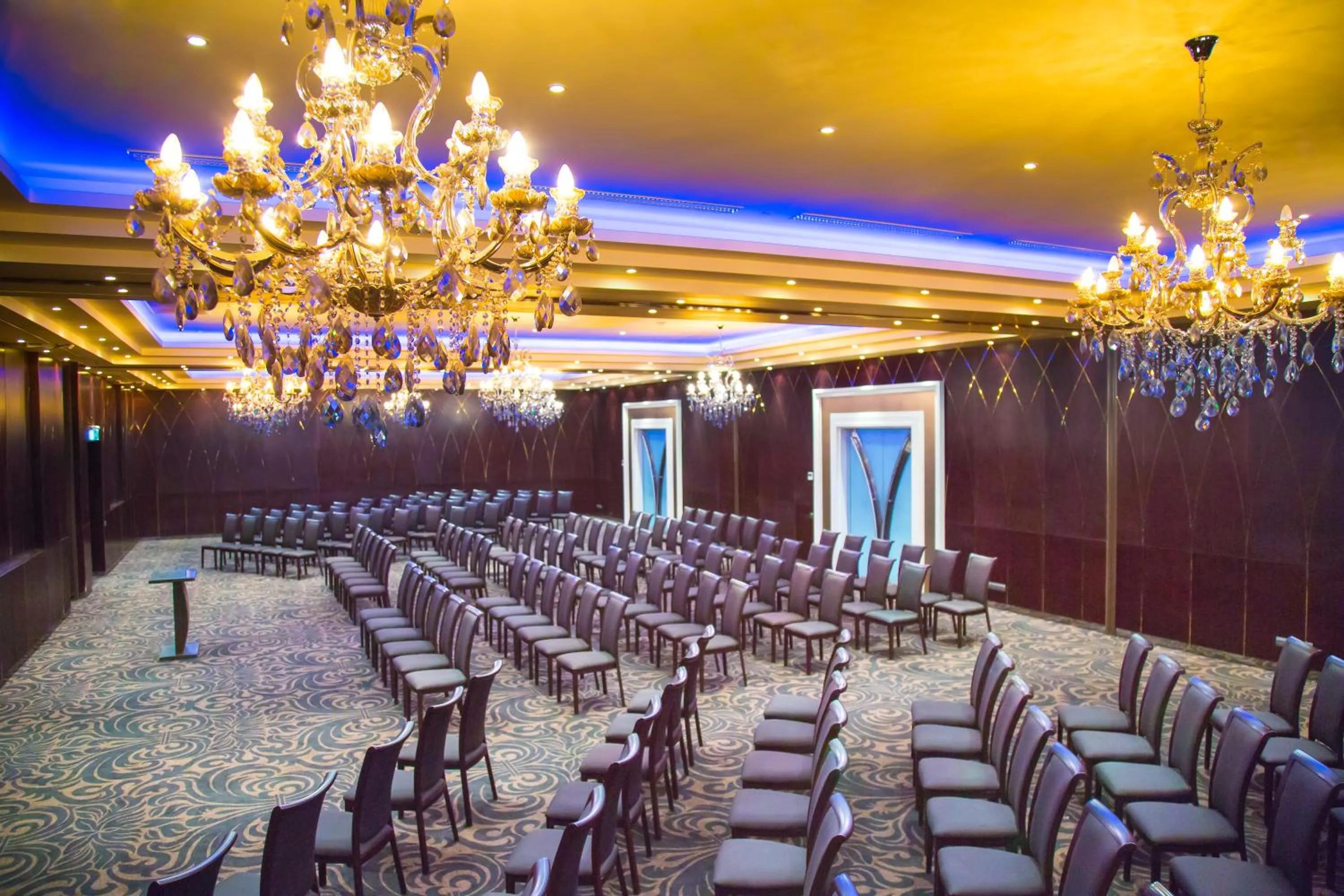 Banquet/Function facilities in Lamana Hotel