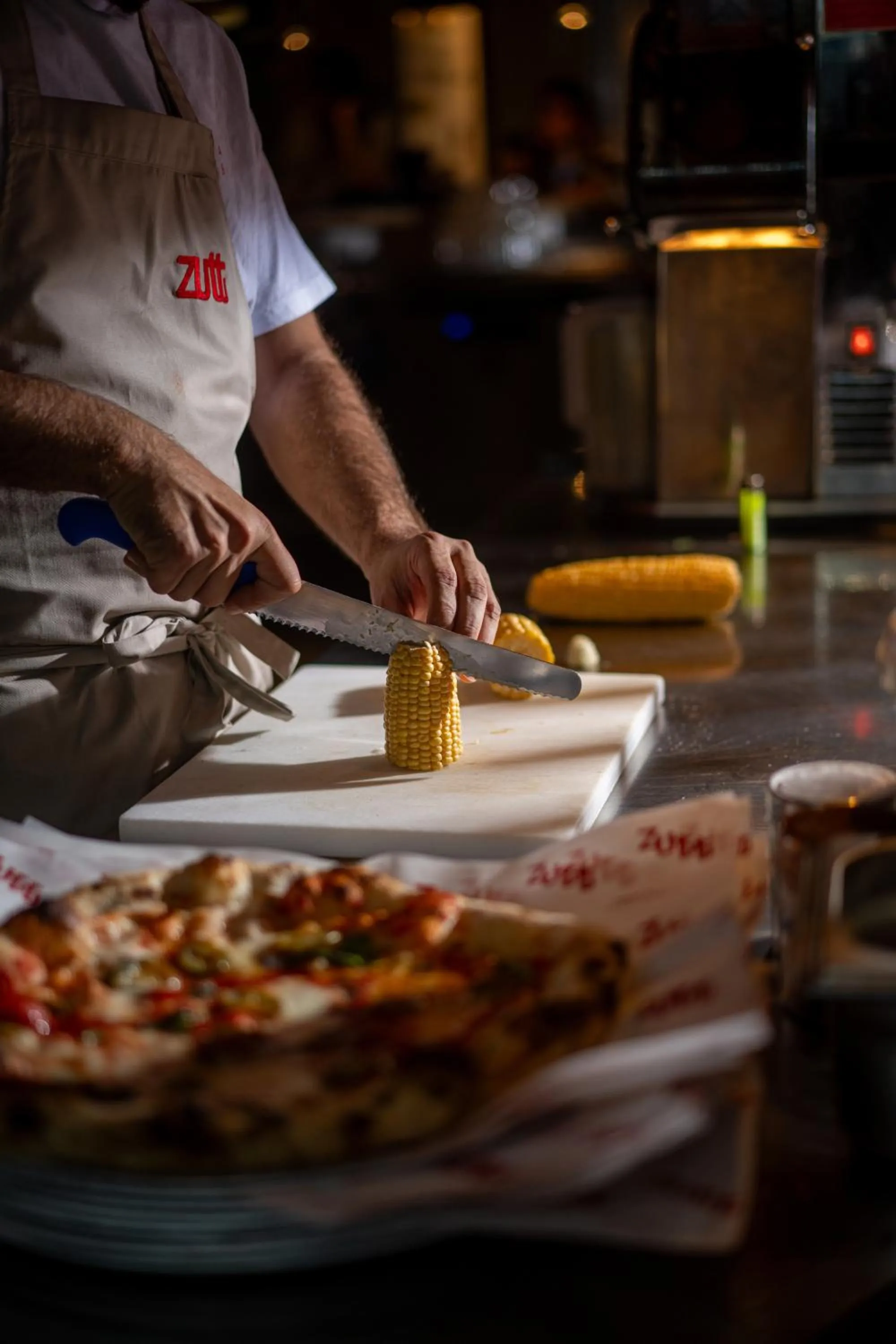 Restaurant/places to eat in Link Hotel & Hub By Dan Hotels