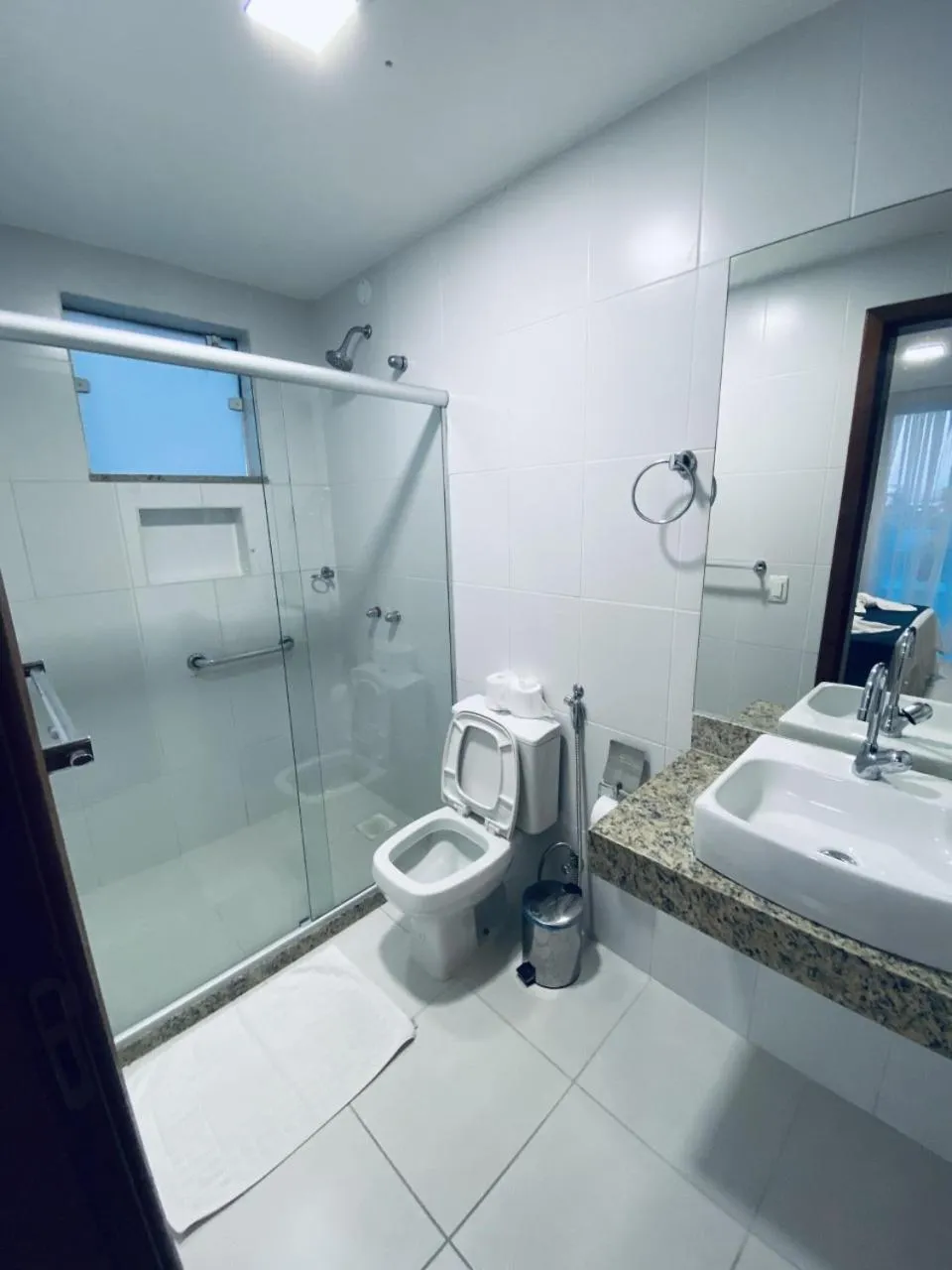 Bathroom in Hotel Real