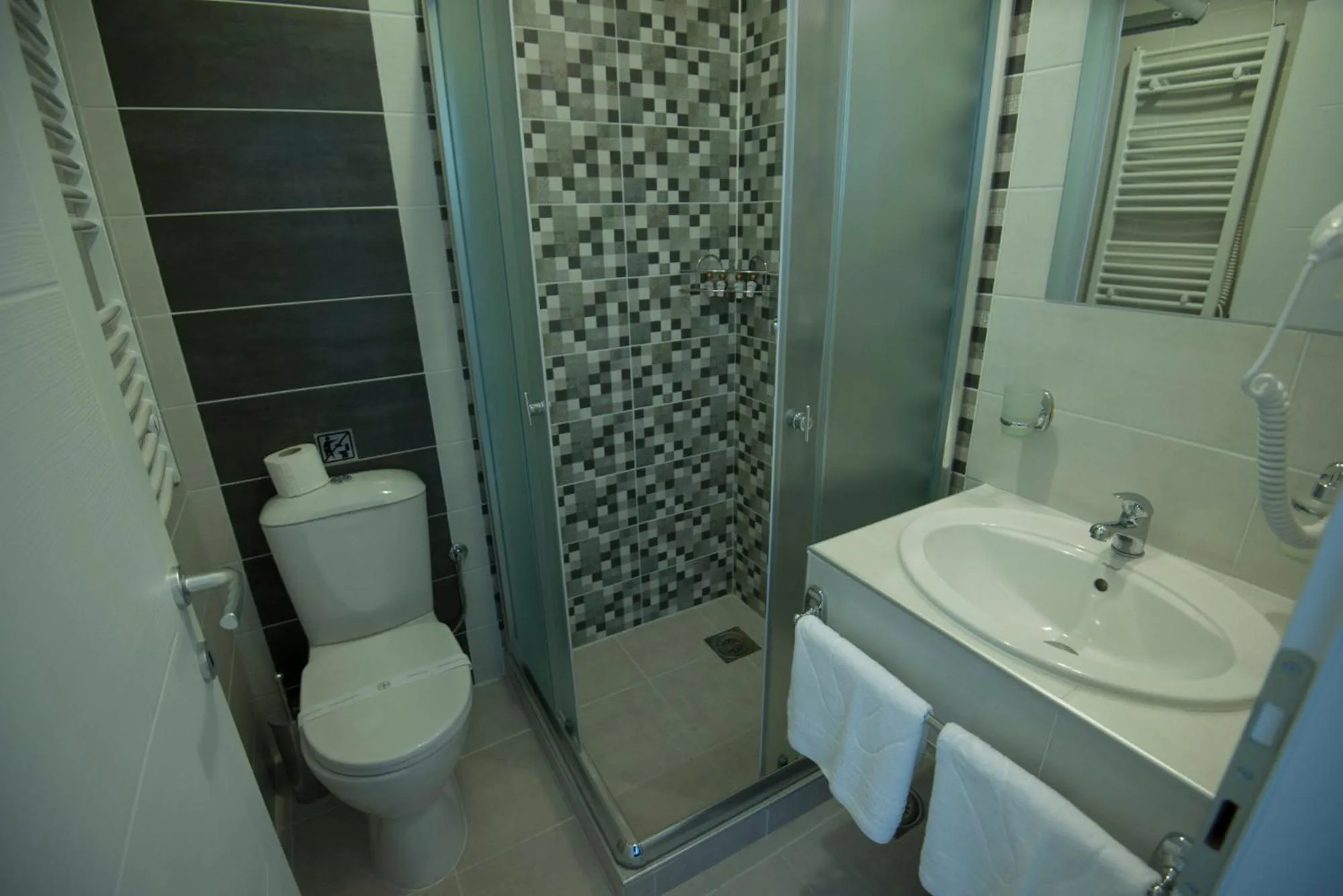 Shower in Hotel Village