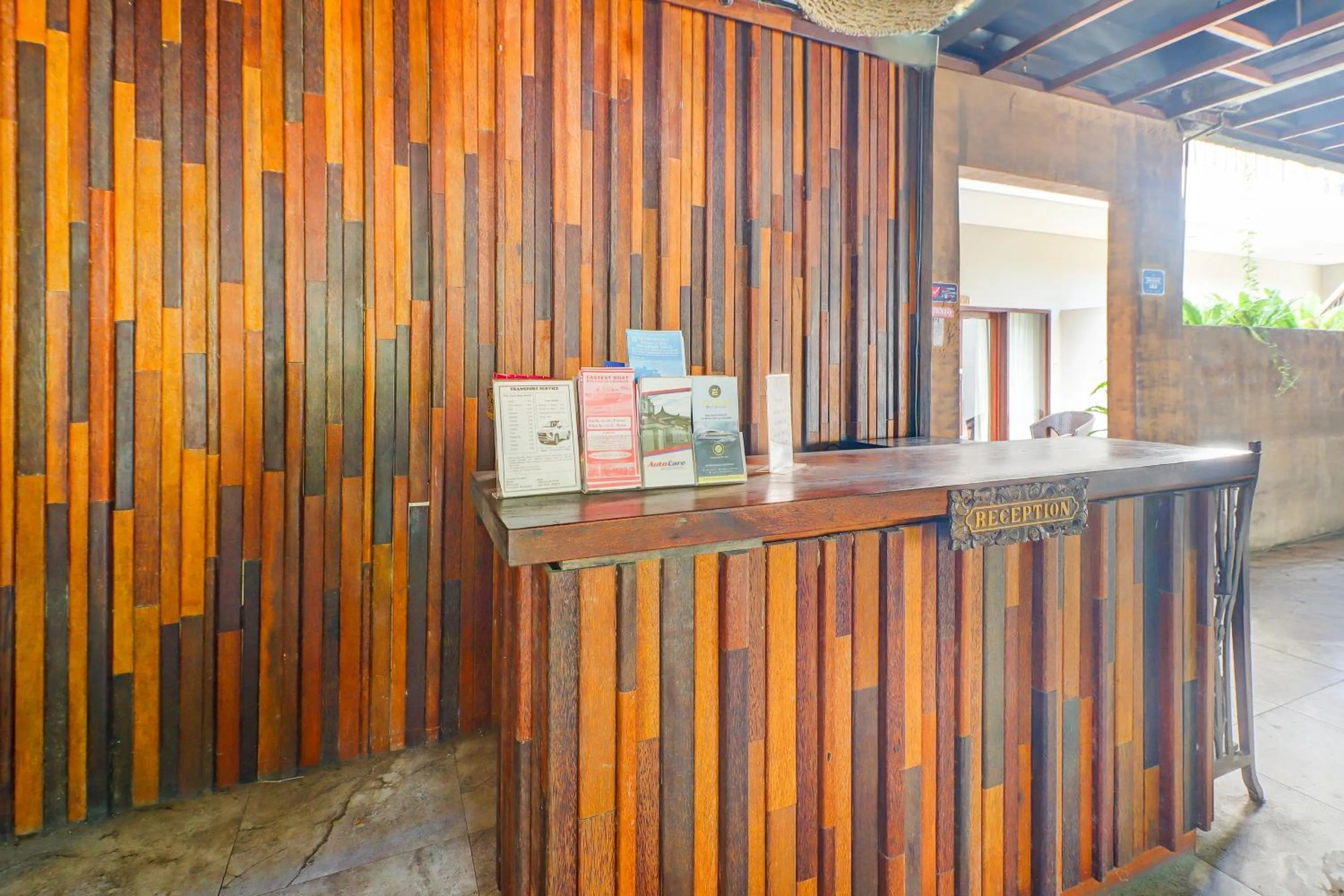 Lobby or reception in Collection O Bali near Sanur Beach formerly Akarsa Kokoro