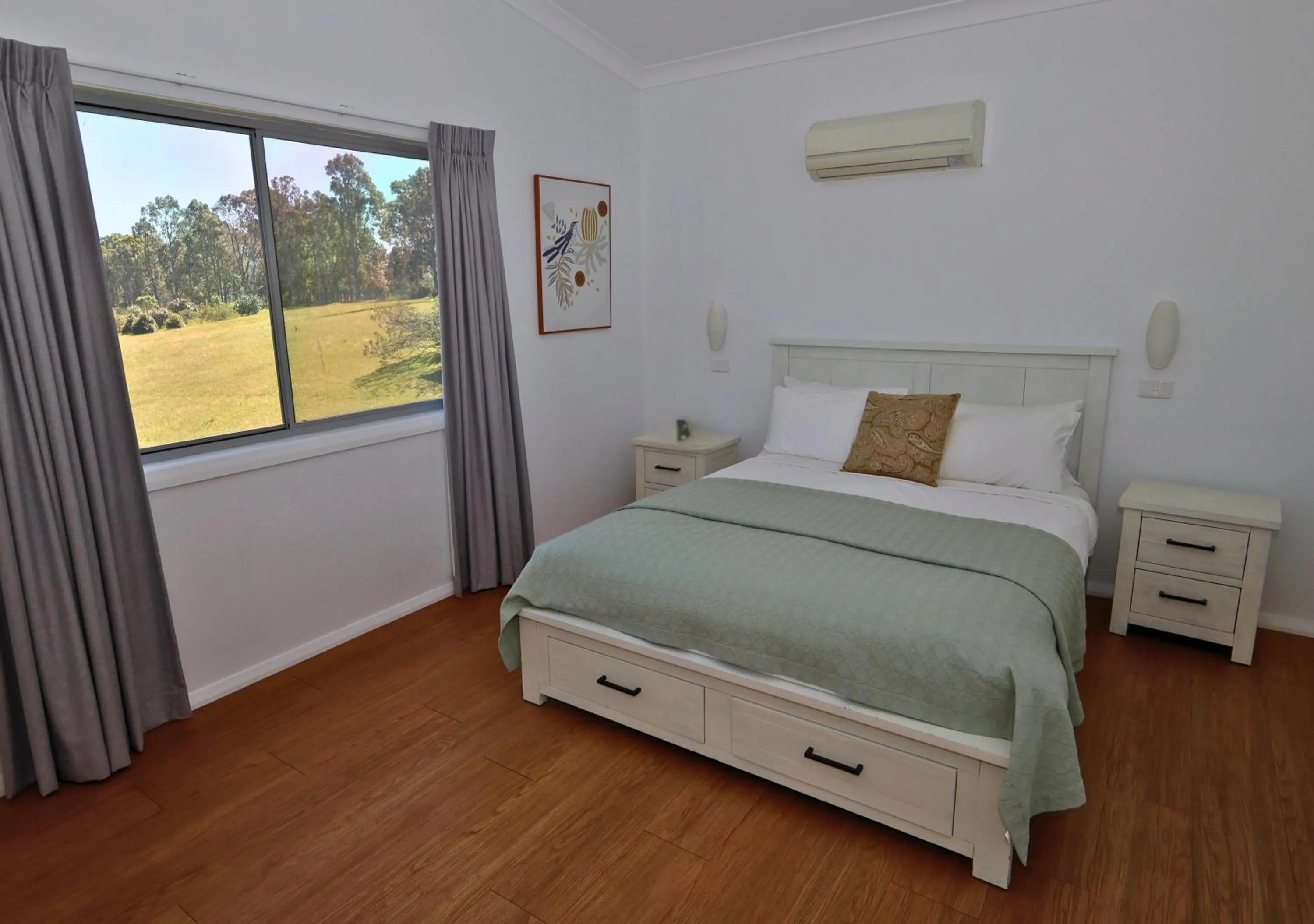 Bedroom, Bed in Beltana Villas